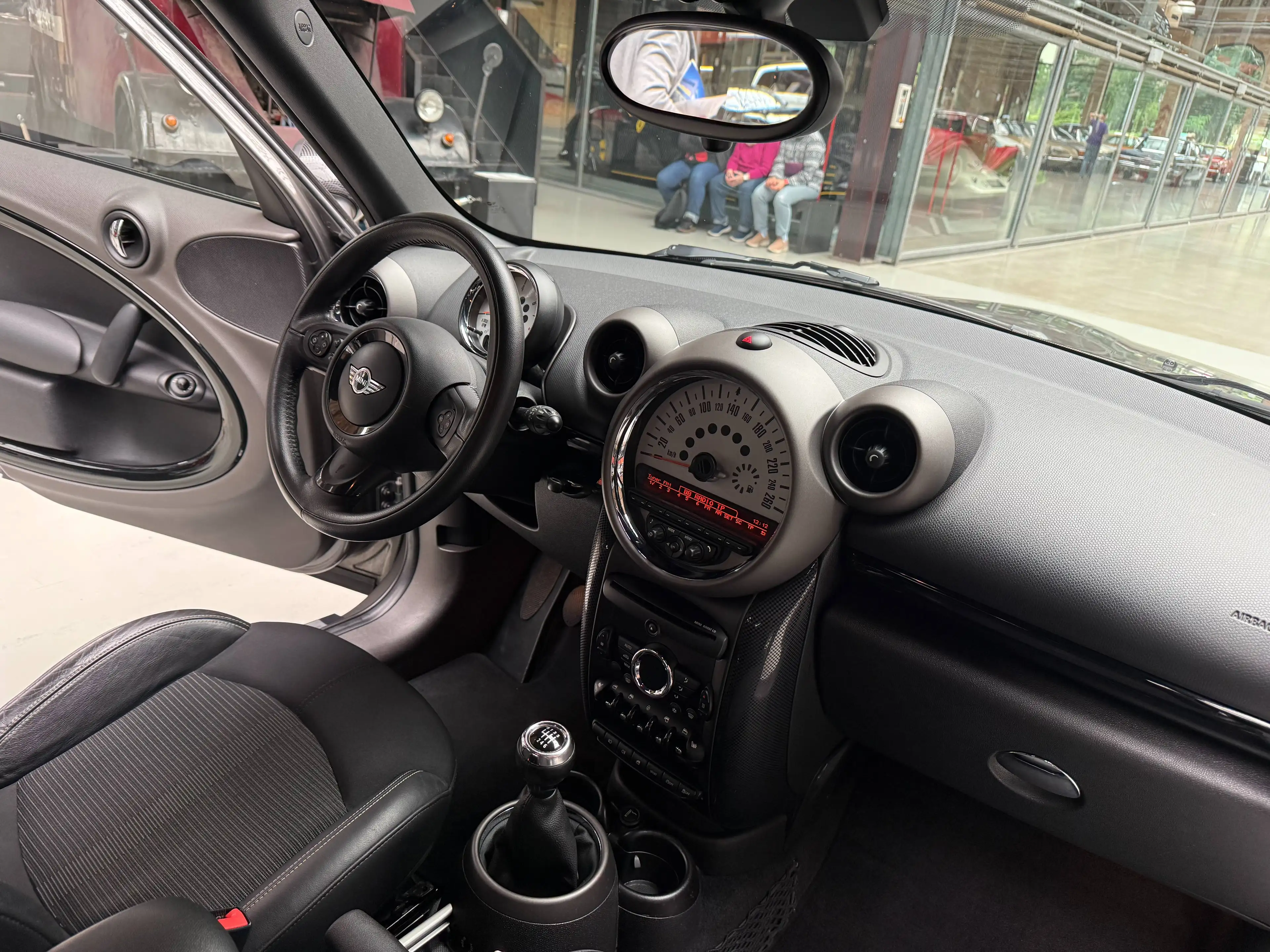 MINI Cooper Countryman Cooper — photo 8