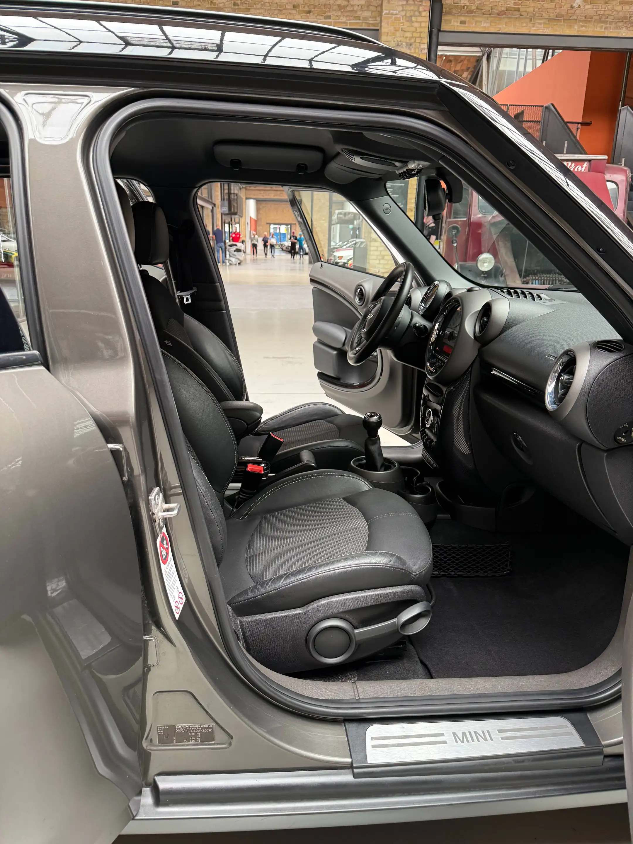 MINI Cooper Countryman Cooper — photo 9