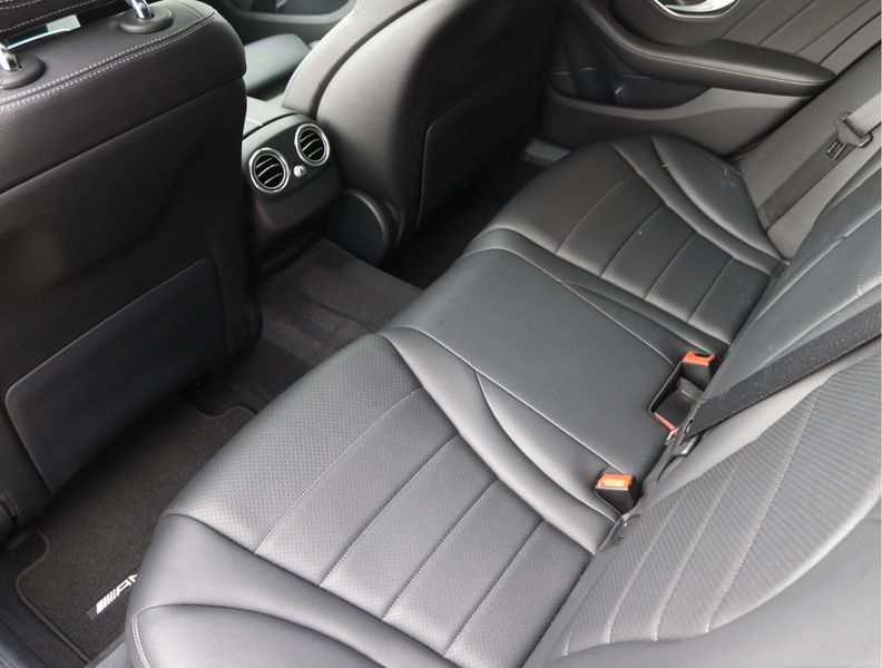 Mercedes-Benz C 250 Estate AMG-line | Trekhaak | Luchtvering | ACC | — photo 31