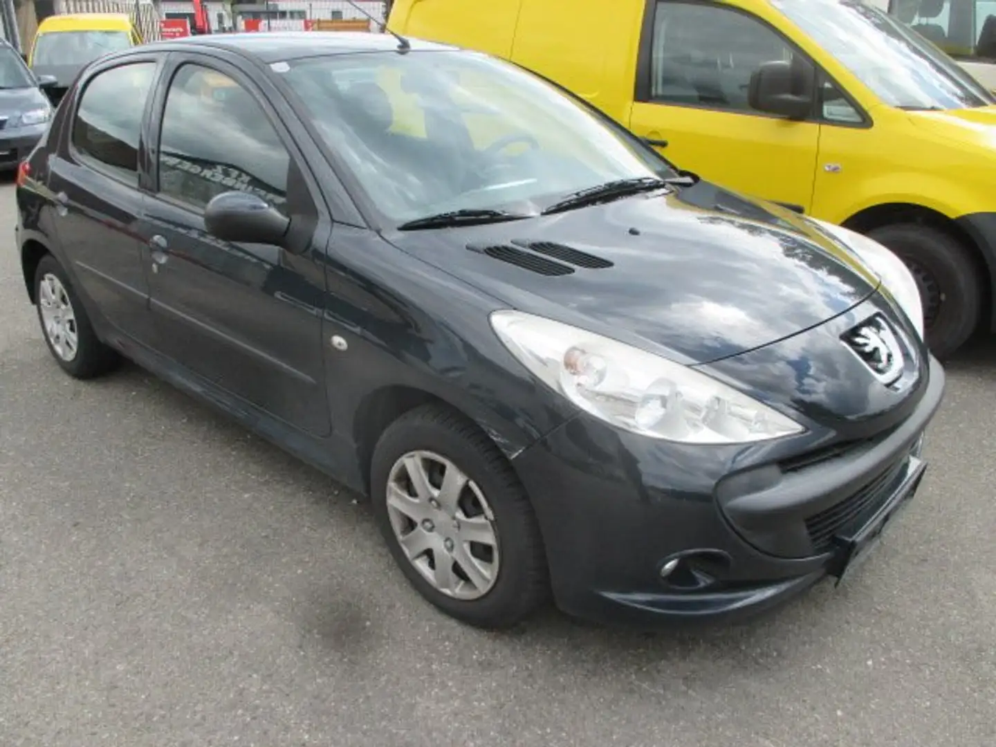 Peugeot 206 206+ Trendy 1,1 Gri - 2