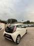 Toyota Aygo 1.0 VVT-i 69 CV 5 porte x-clusiv Blanc - thumbnail 13