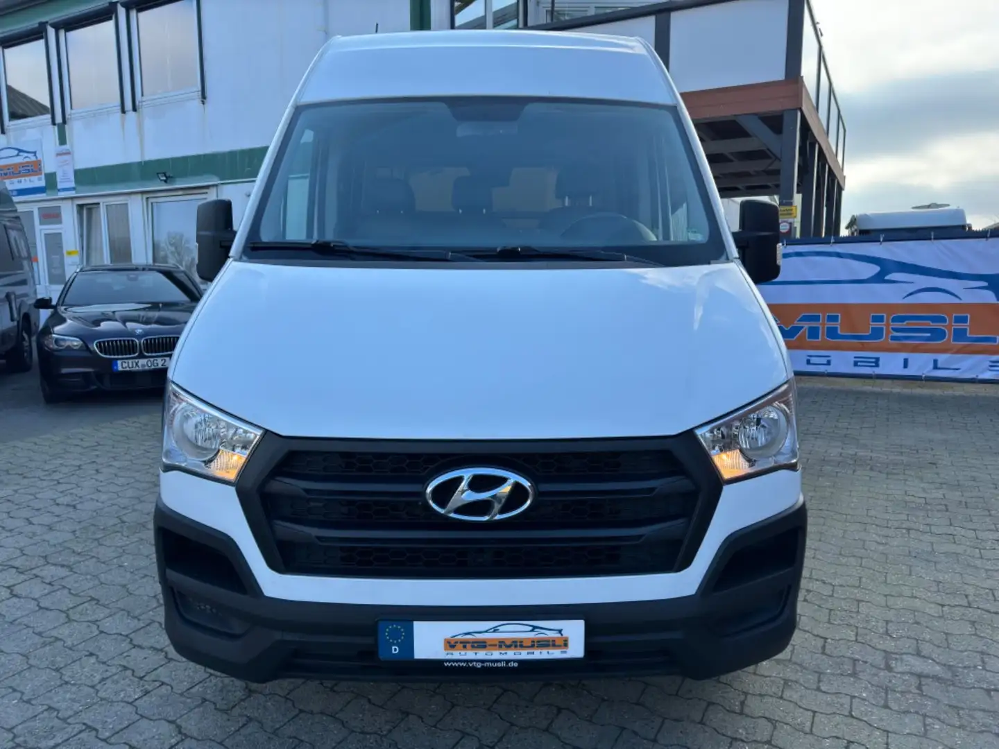 Hyundai H 350 Kasten *L3H2 Profi*Klima*1.Hand* Blanc - 2