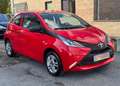 Toyota Aygo Aygo 1.0i VVT-i x-play and pack x-cite Rood - thumbnail 4