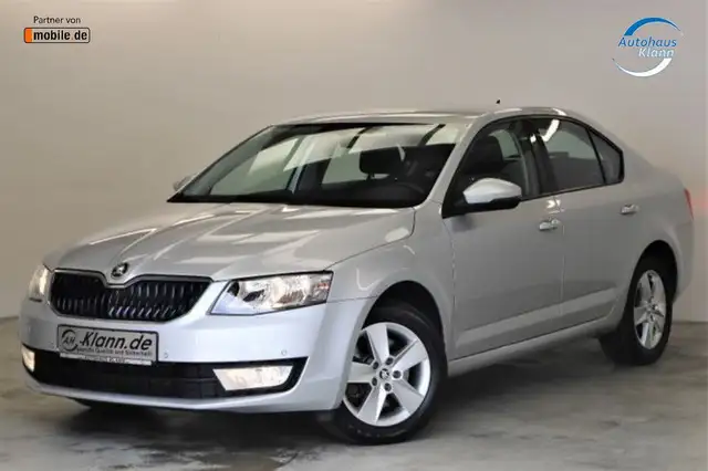 Skoda Octavia view 3