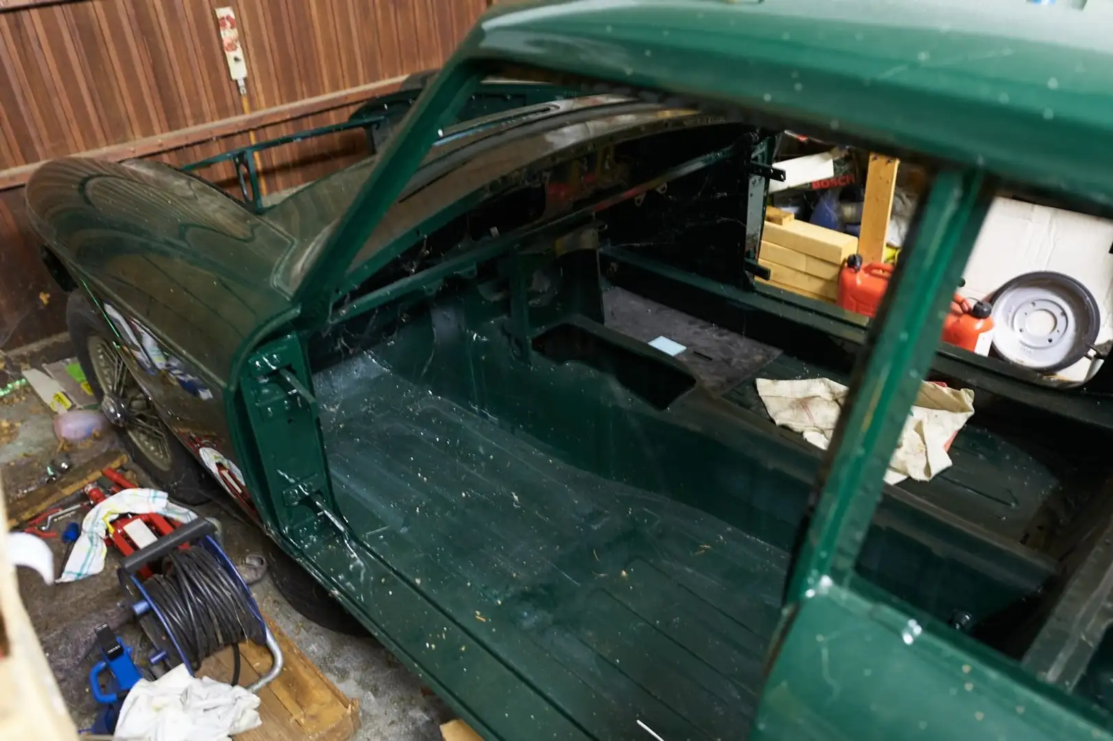 MG MGB GT Zelená - 1