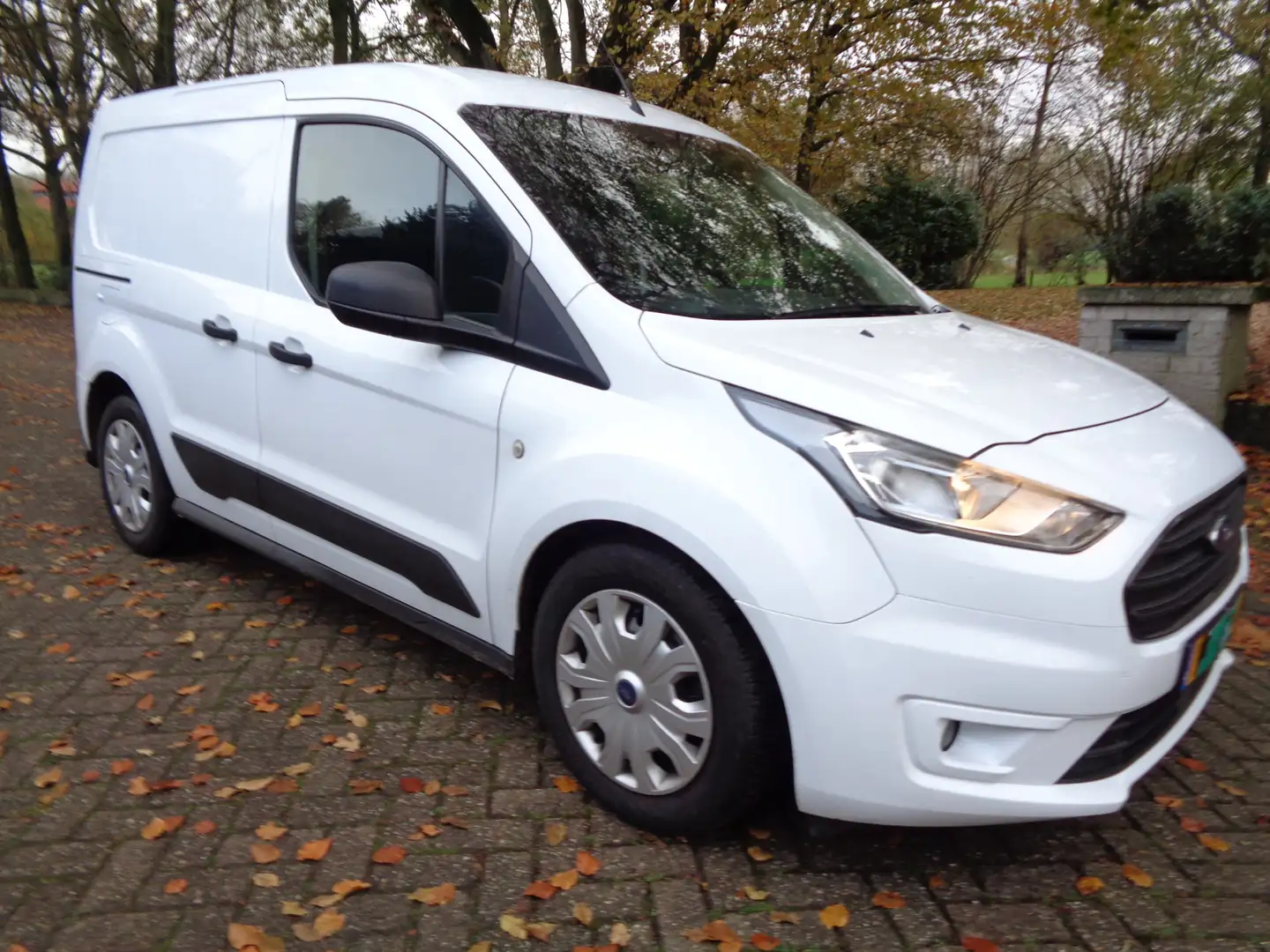 Ford Transit Connect 1.5 EcoBlue L2 Trend.3-Zitter Wit - 2
