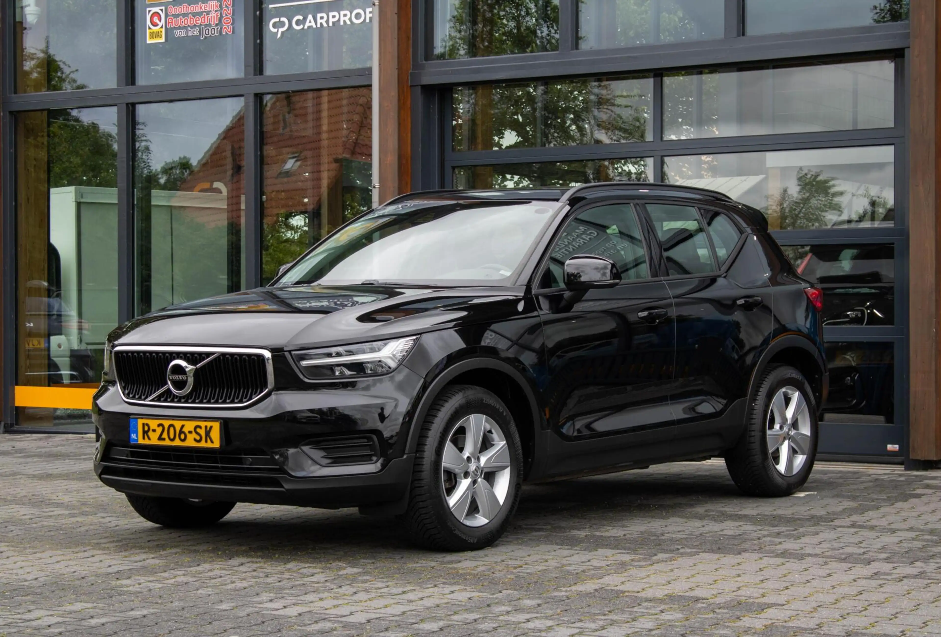 Volvo XC40 1.5 T3 Momentum|Stoelverwarming|Camera|Trekhaak|Le — photo 44