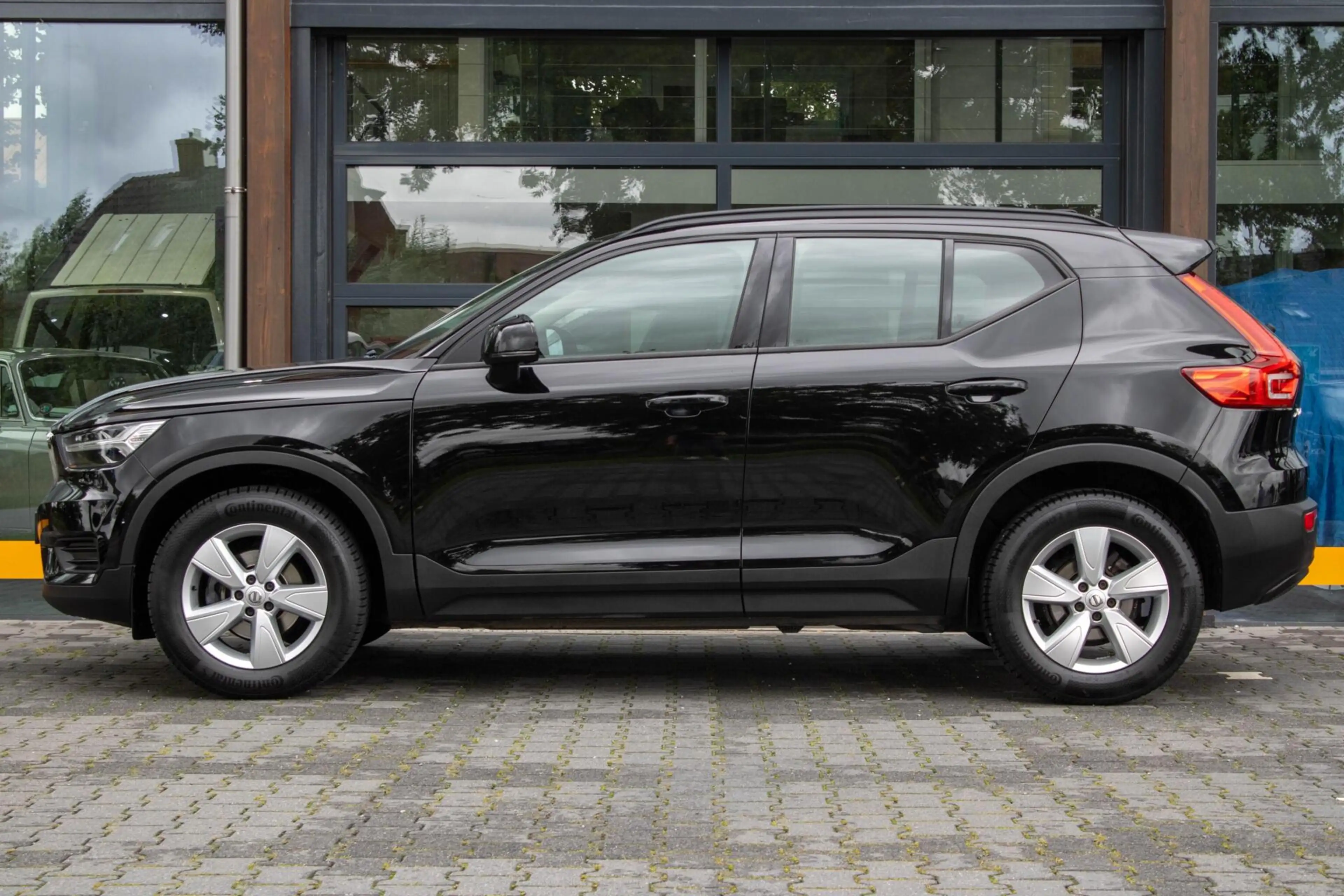 Volvo XC40 1.5 T3 Momentum|Stoelverwarming|Camera|Trekhaak|Le — photo 7