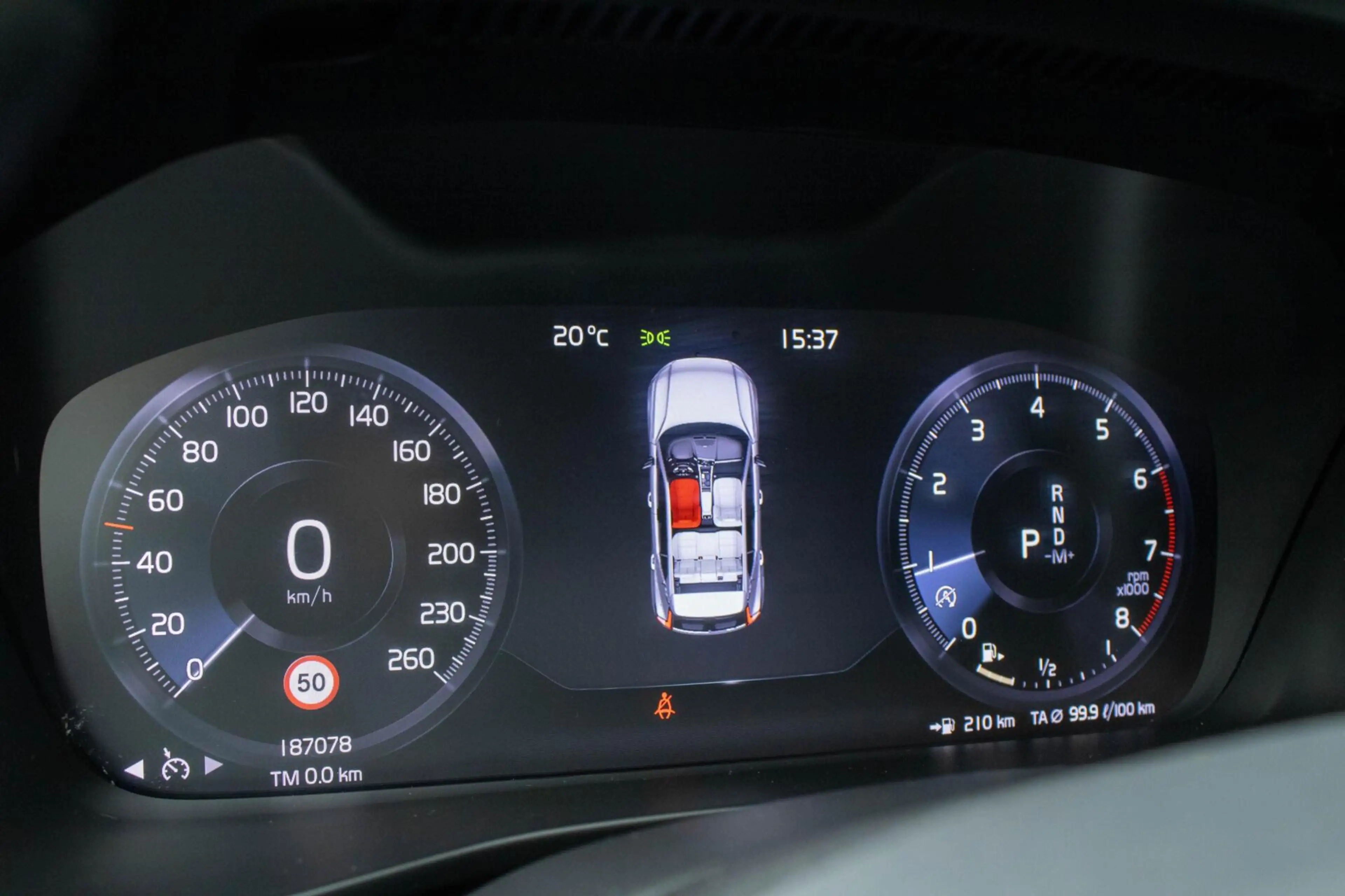 Volvo XC40 1.5 T3 Momentum|Stoelverwarming|Camera|Trekhaak|Le — photo 22