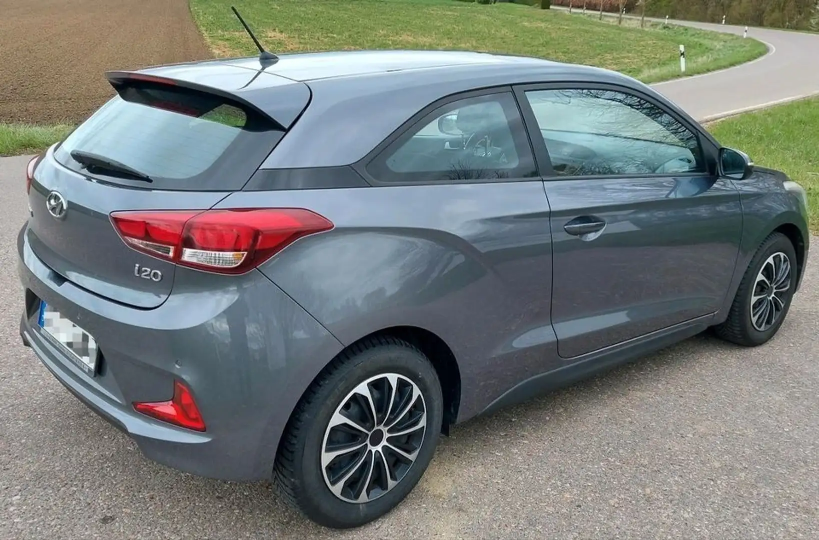 Hyundai i20 Coupe 1.4 Style - 2