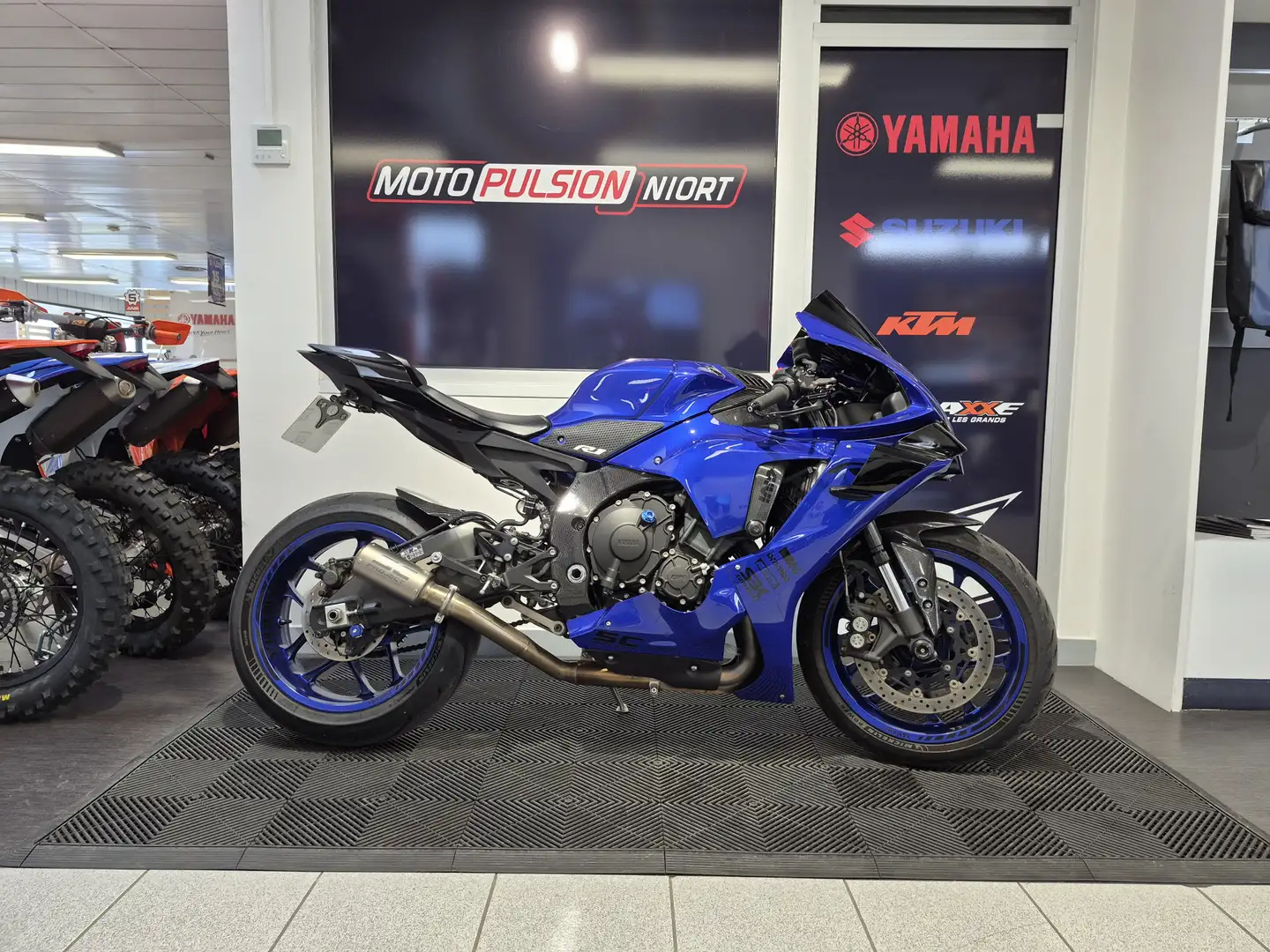 Yamaha YZF 1000 Azul - 2