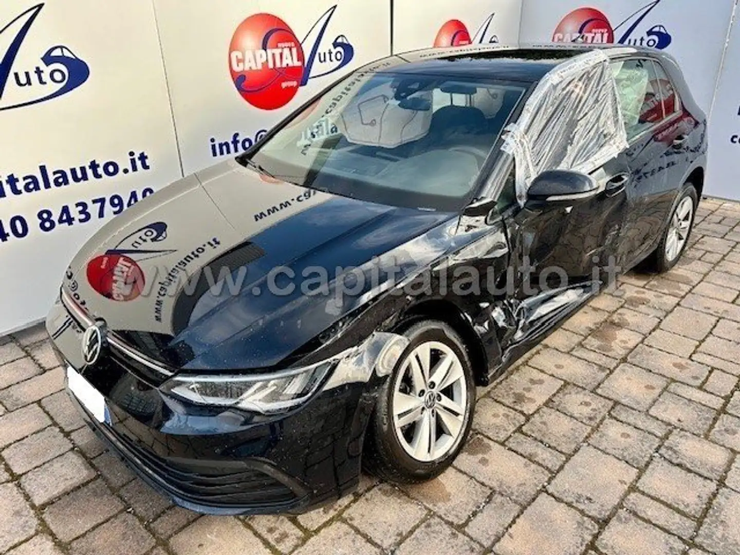 Volkswagen Golf 2.0 tdi Life 115cv NETTO 11900 Zwart - 1