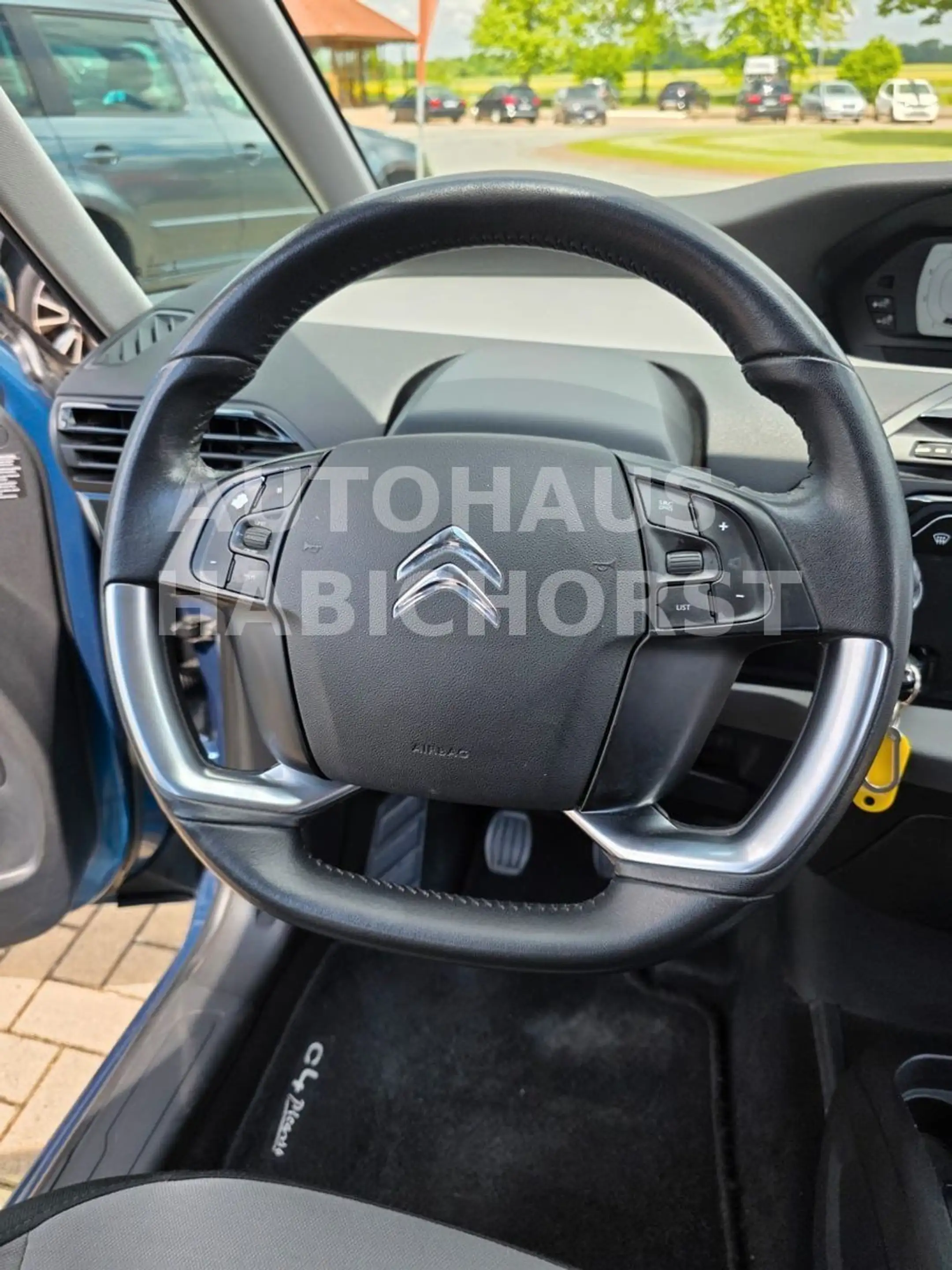 Citroen Grand C4 Picasso Grand C4 Grand Picasso e-HDi 115 Confort 7-Sitz — photo 14