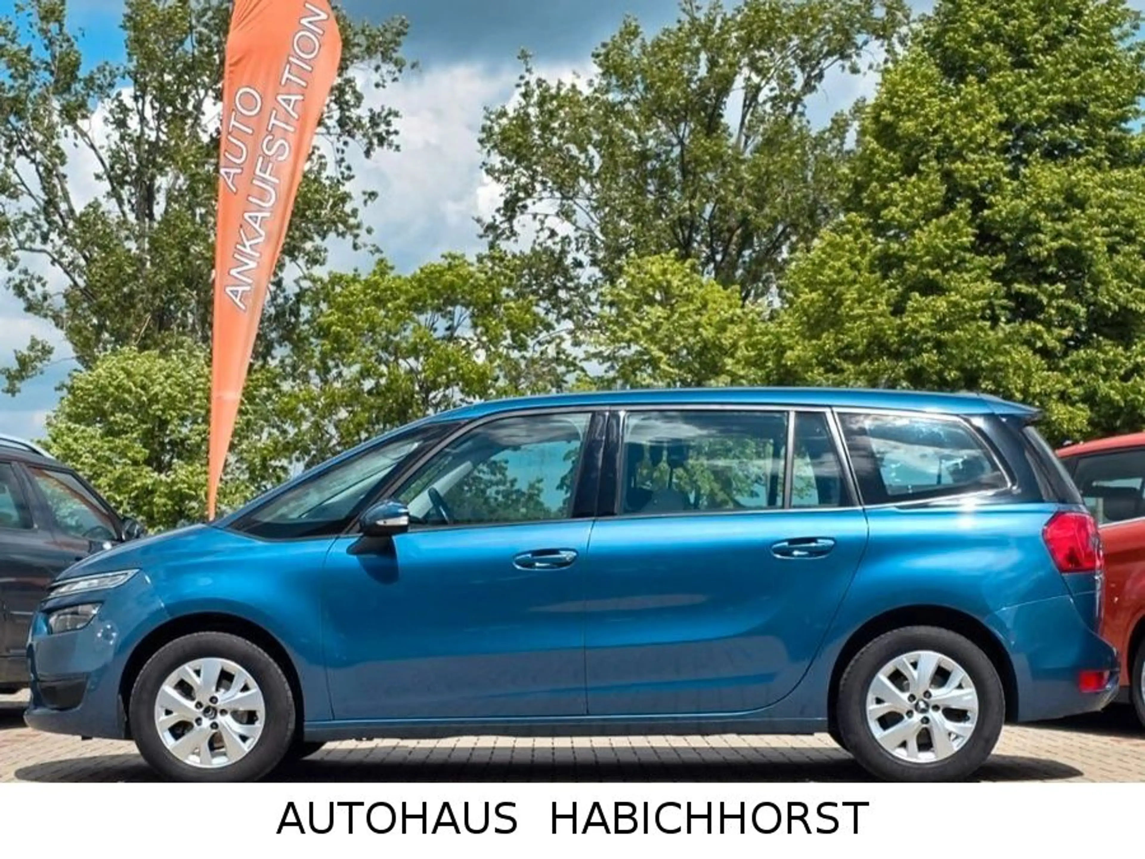 Citroen Grand C4 Picasso Grand C4 Grand Picasso e-HDi 115 Confort 7-Sitz — photo 4