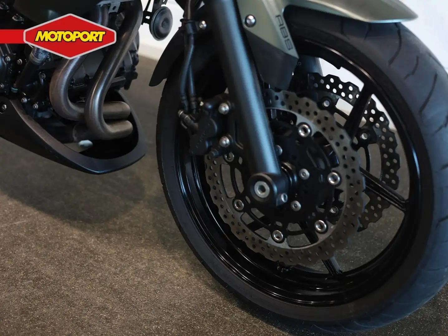 Kawasaki ER - 6 N Vert - 2