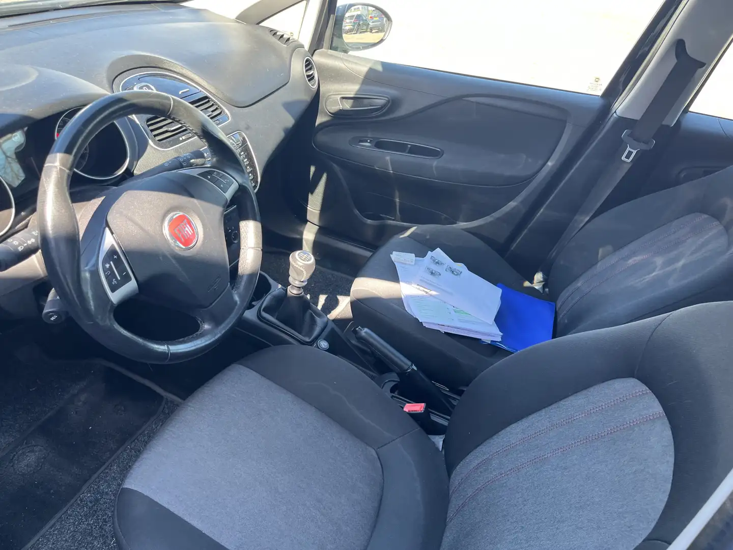 Fiat Punto Evo 0.9 TwinAir Street Airco / Cruise / Lmv Schwarz - 2