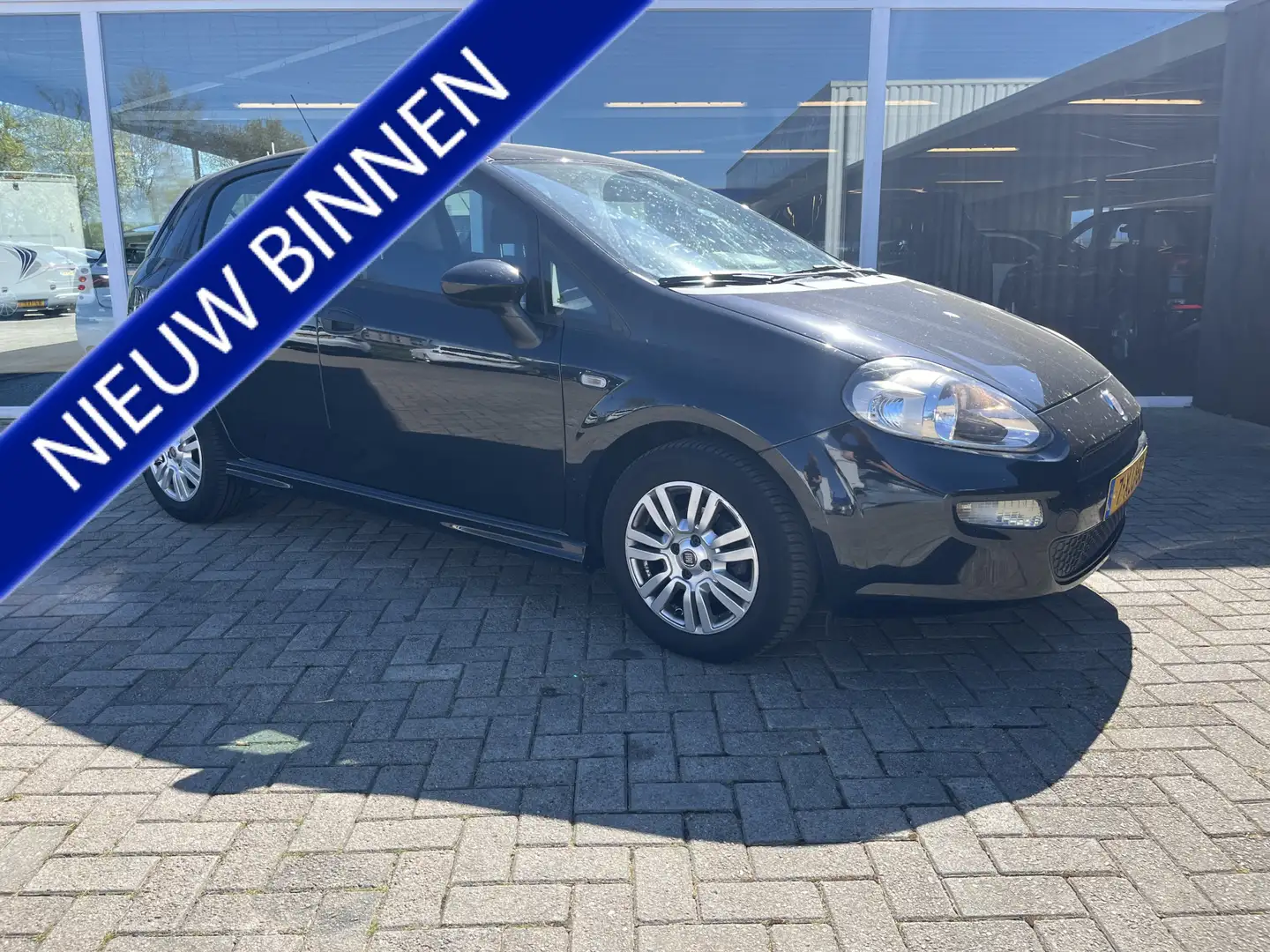 Fiat Punto Evo 0.9 TwinAir Street Airco / Cruise / Lmv Schwarz - 1