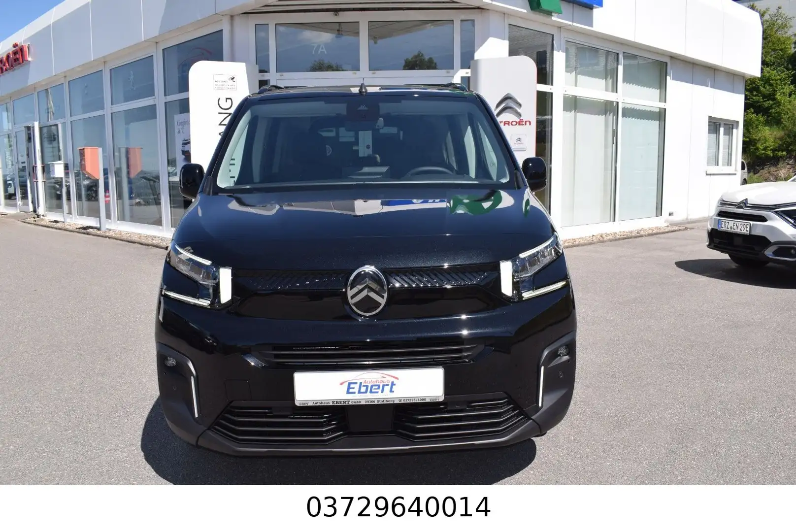 Citroen Berlingo Blue HDi 130 EAT8 Max XL 7 Sitzer, AHZV Schwarz - 2