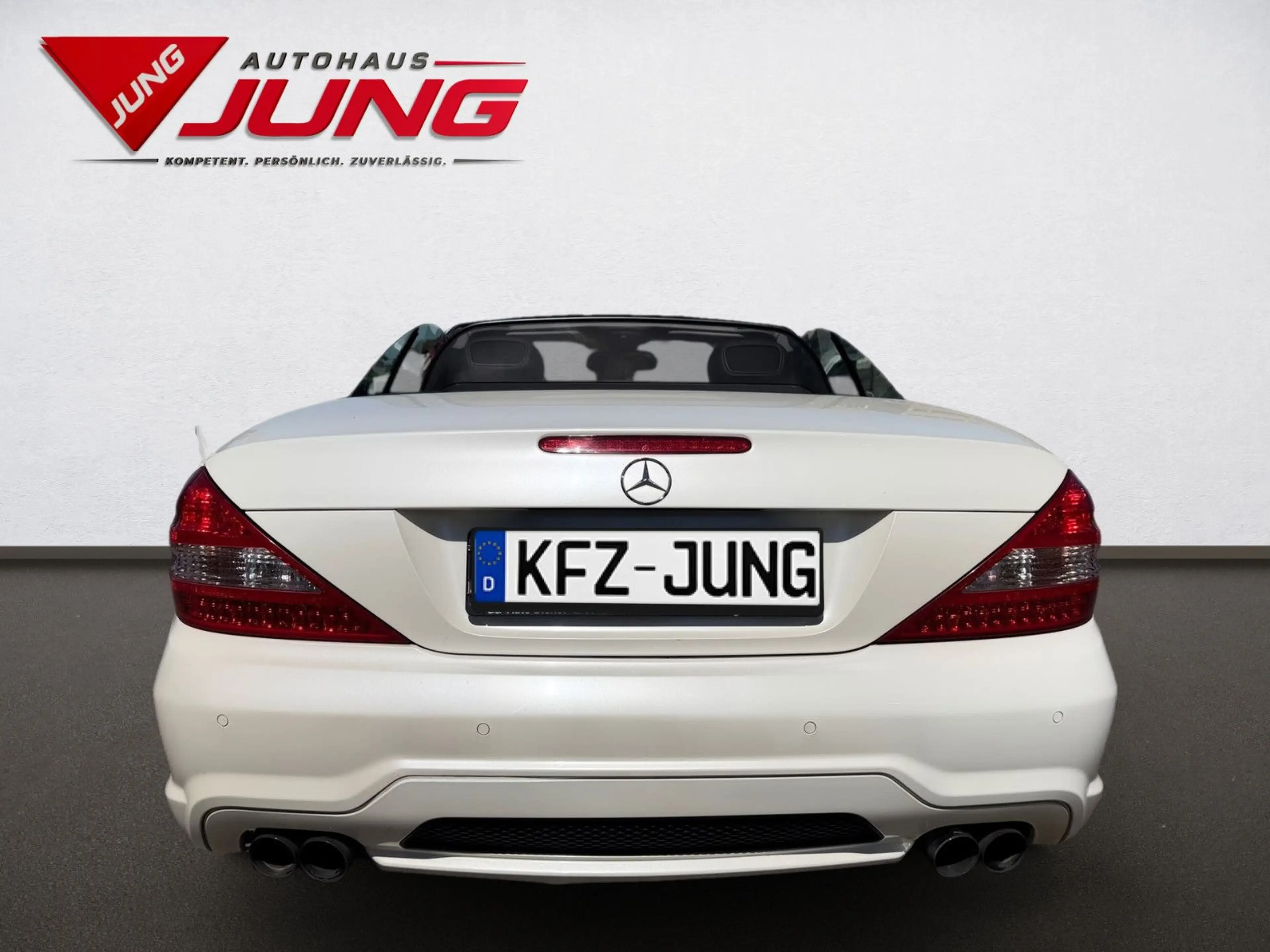 Mercedes-Benz SL 500 — photo 4