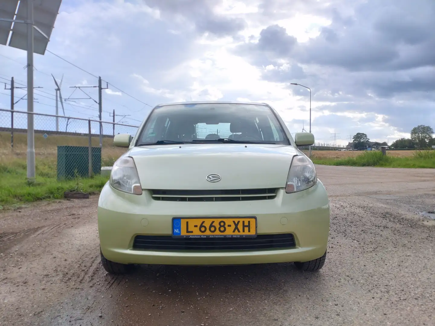 Daihatsu Sirion 1.0-12V Trend Airco NIEUWE APK Groen - 2