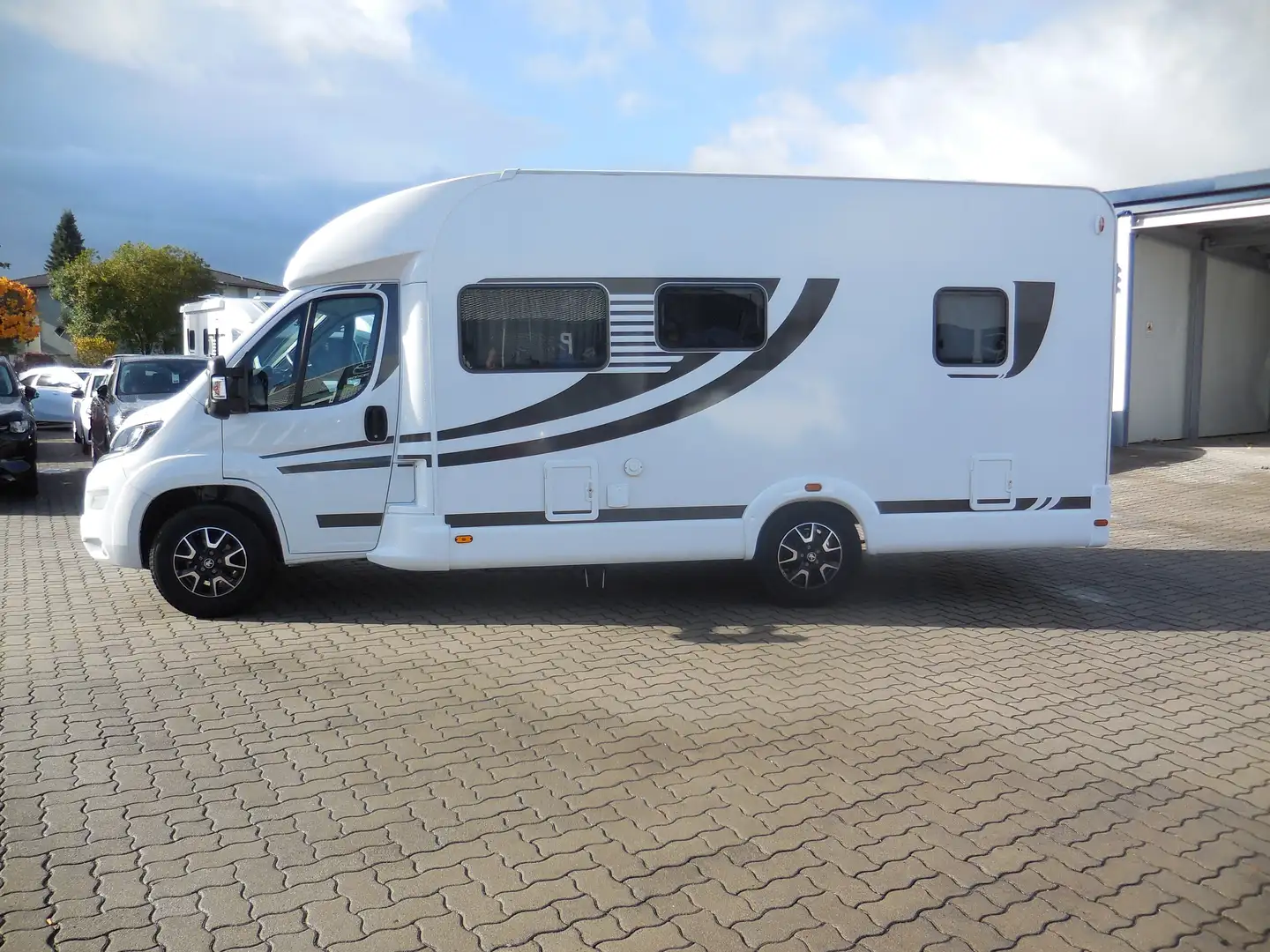 Orangecamp /Knaus T 680 FB Edition Salt Weiß - 2