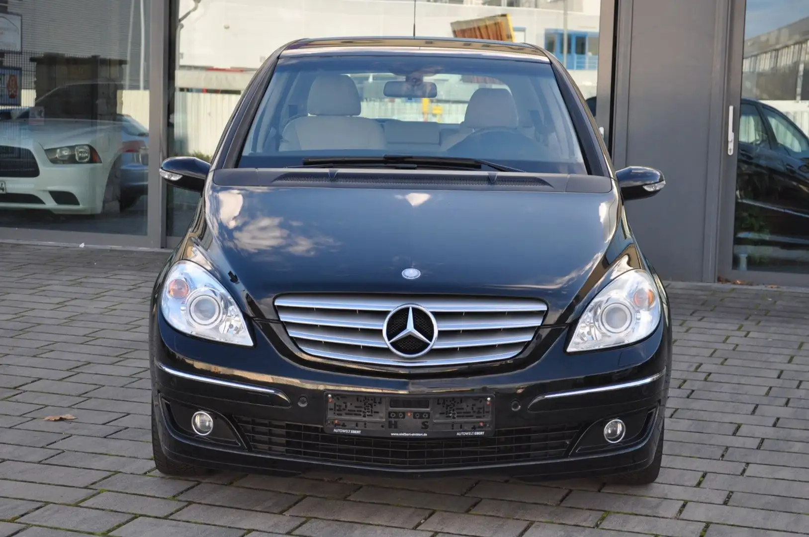 Mercedes-Benz B 200 B * Automatic - TÜV NEU * Schwarz - 2