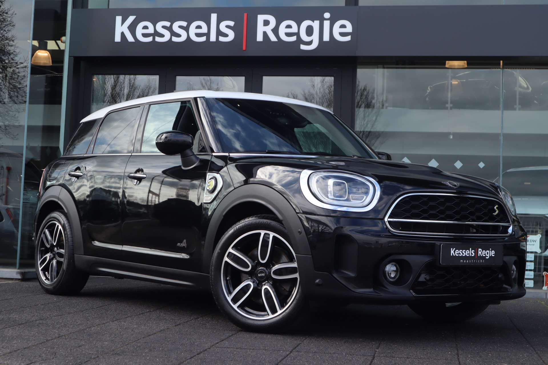 MINI Cooper SE Countryman