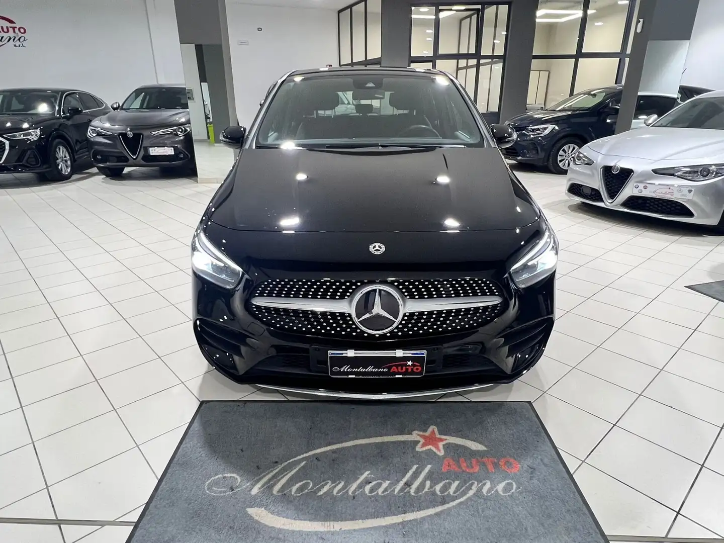 Mercedes-Benz B 180 B 180 d Automatic Premium Noir - 2