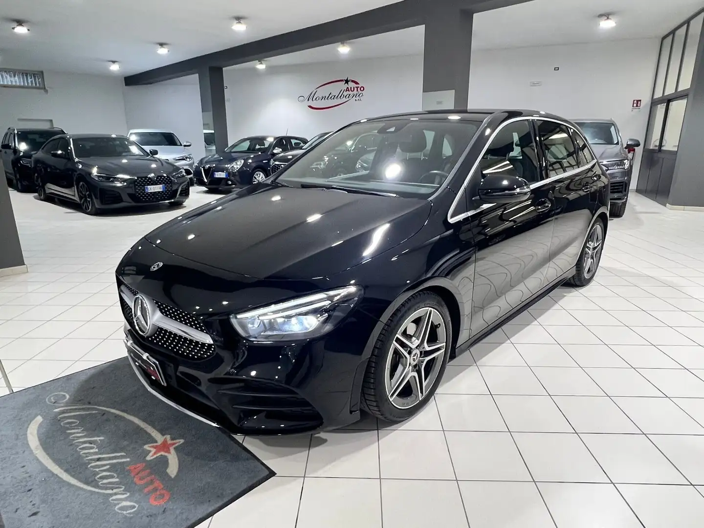 Mercedes-Benz B 180 B 180 d Automatic Premium Noir - 1