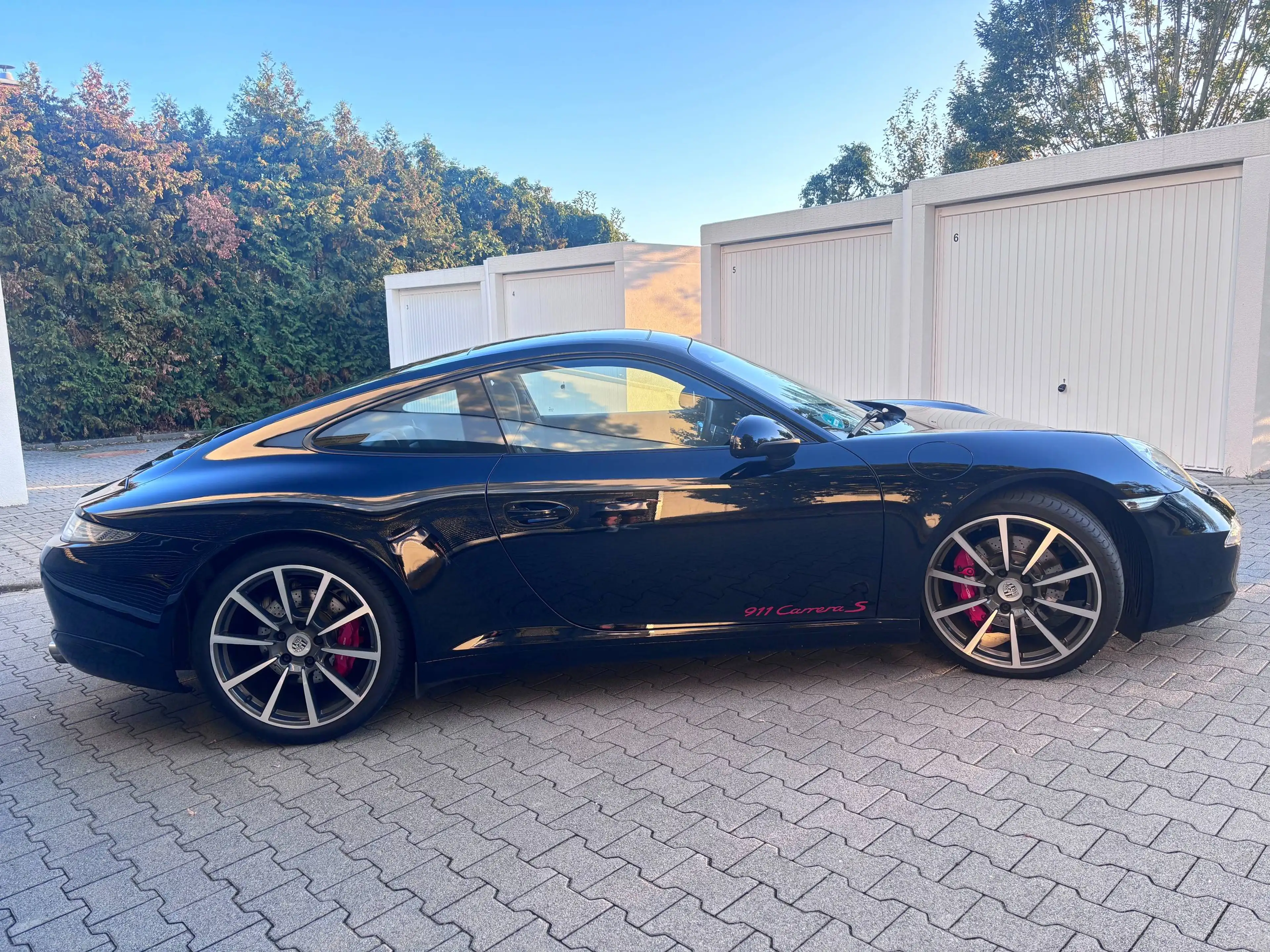 Porsche 991 Carrera S SportAbgas SportChrono 14er-Sitze Memo GlasSD 20' — photo 2