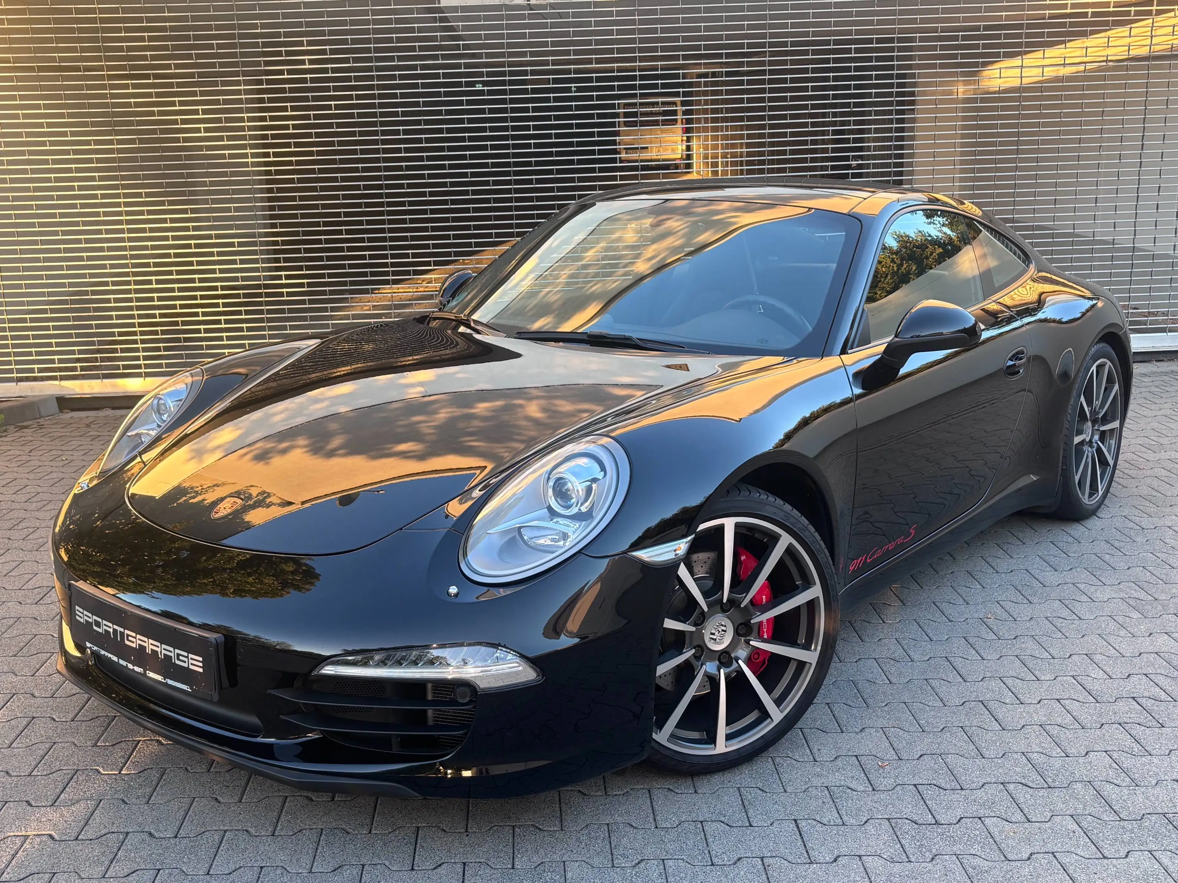 Porsche 991 Carrera S SportAbgas SportChrono 14er-Sitze Memo GlasSD 20'
