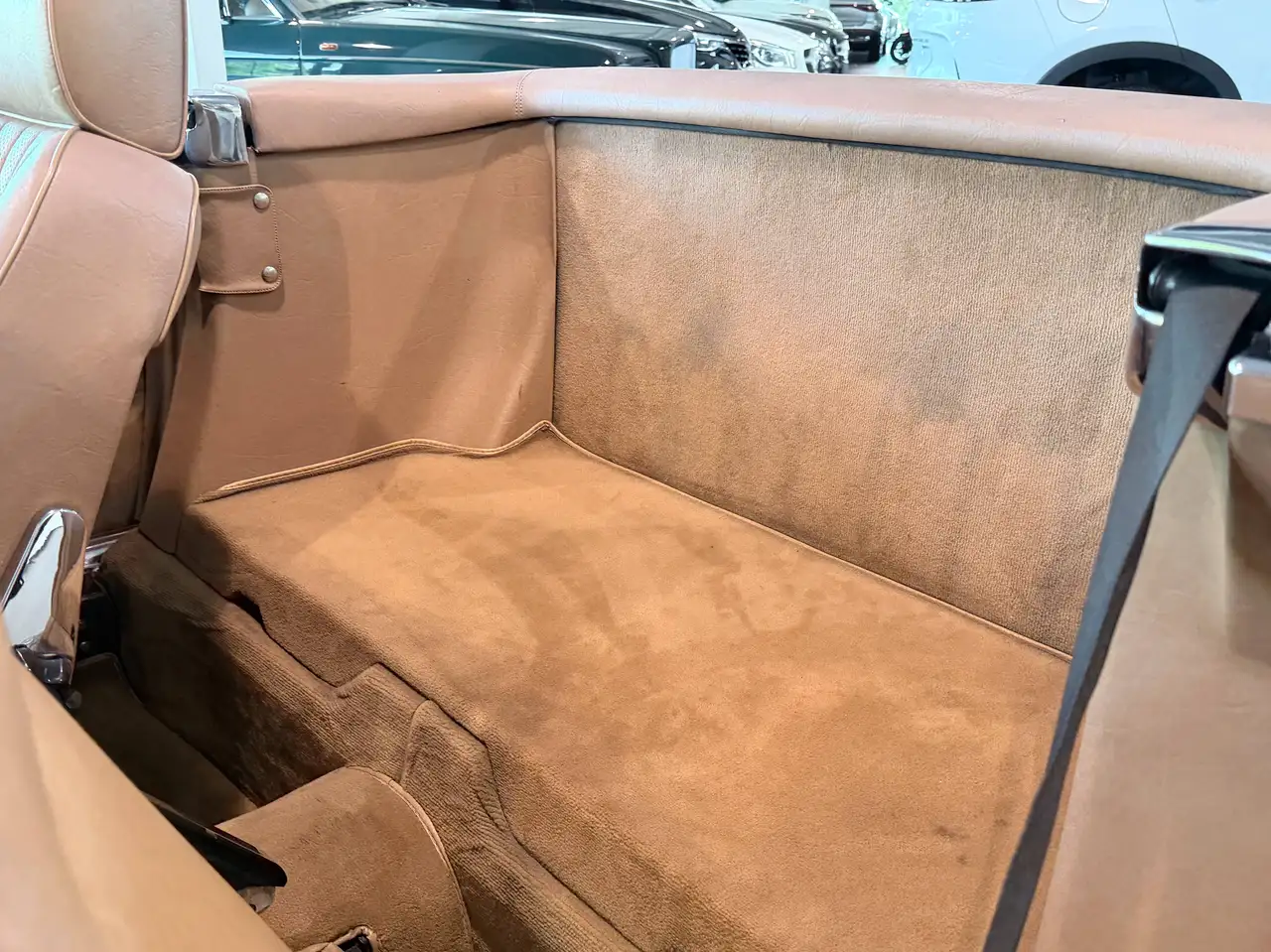 Mercedes-Benz SL 300 R107 Automaat, foto 12