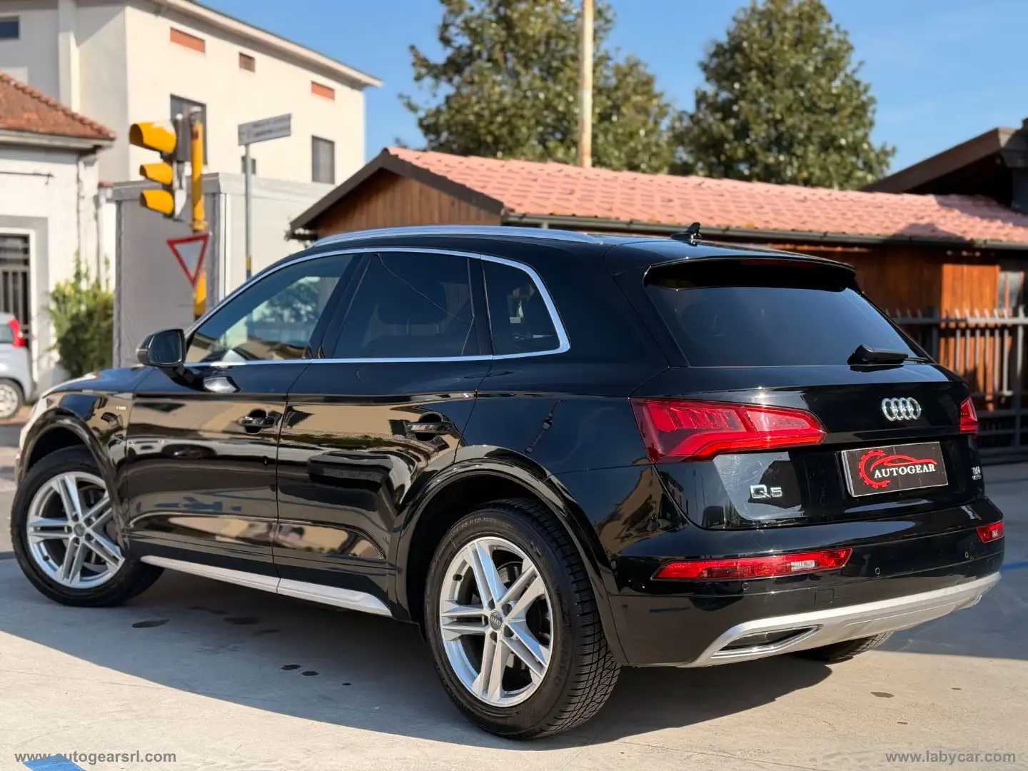 Audi Q5 2.0 TDI 190CV qu. S tr. S line plus Noir - 2