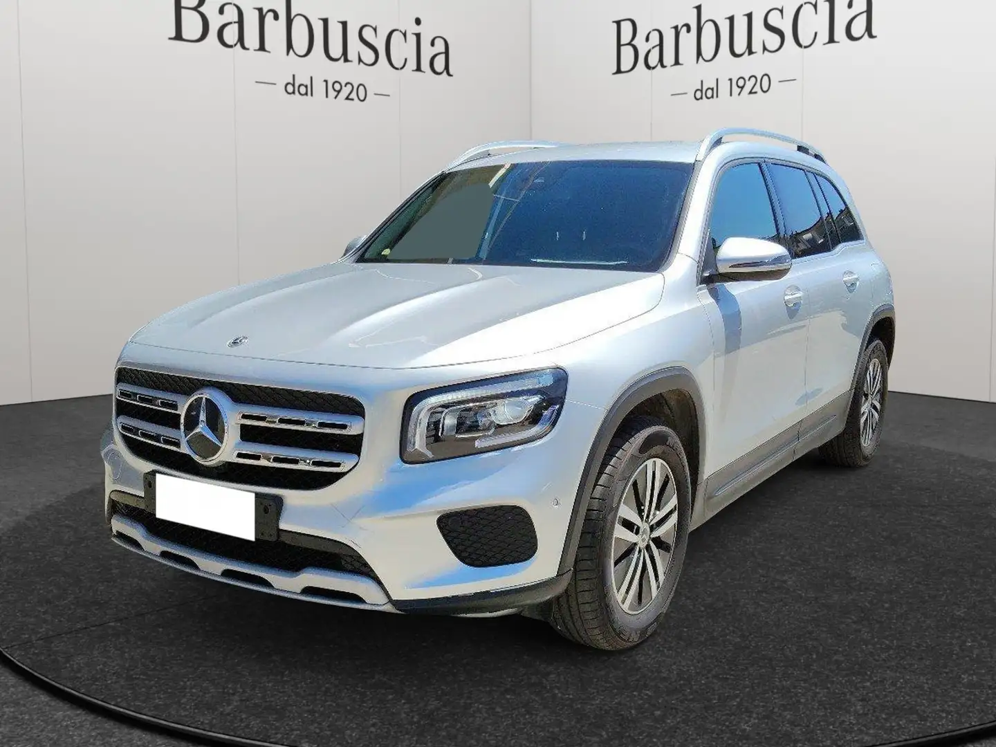 Mercedes-Benz GLB 180 GLB - X247 2019 - GLB 180 d Sport Plus auto Plateado - 1
