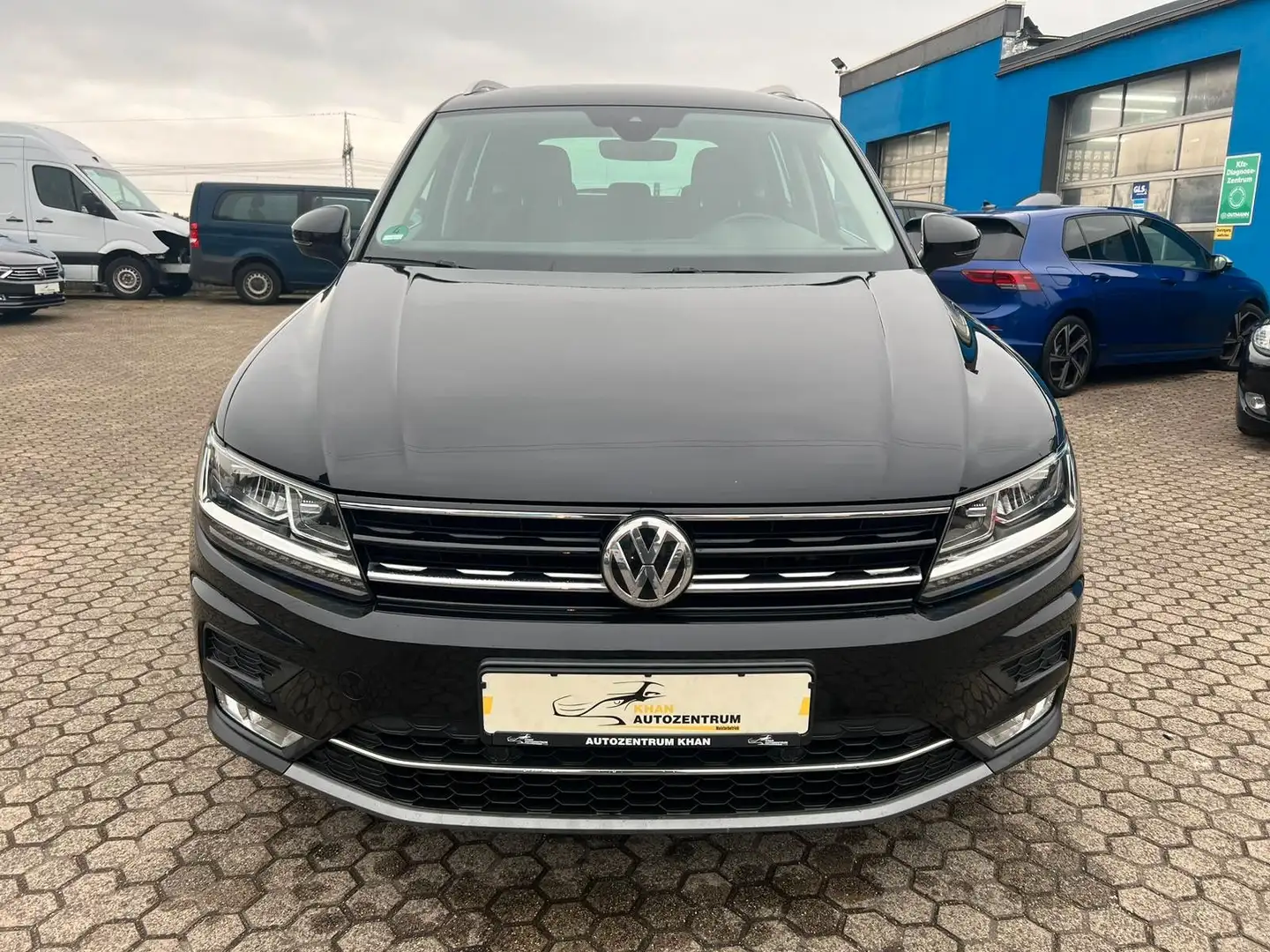 Volkswagen Tiguan Highline/4Motion/AHK/SHZ/STHZ/LED/ACC Noir - 2