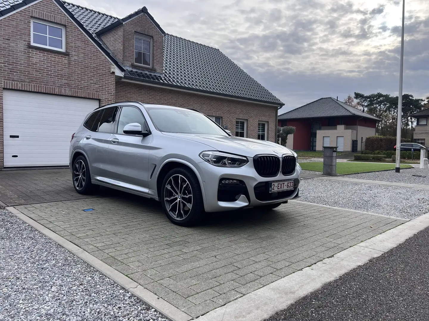 BMW X3 M xDrive30e Aut. Sport Argintiu - 2