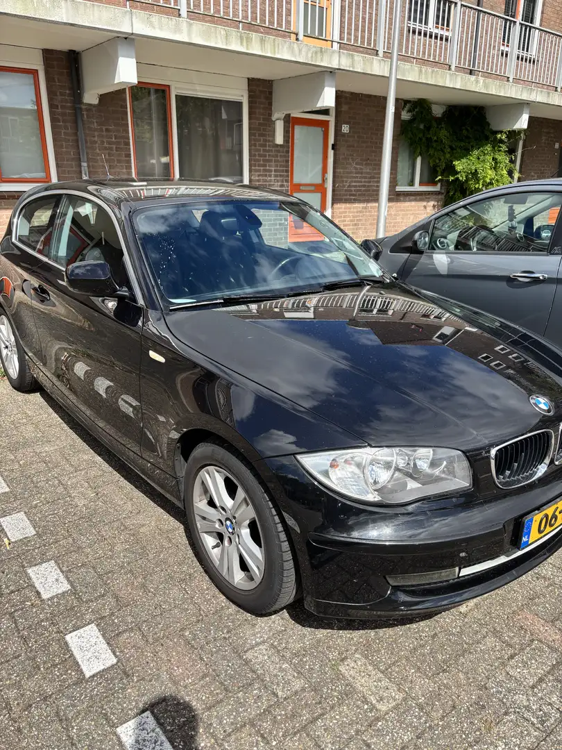 BMW 116 116i Business Line Zwart - 1
