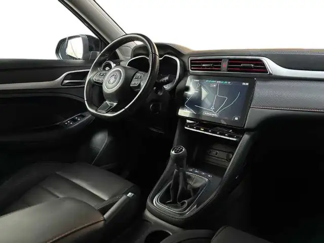 MG ZS view 15