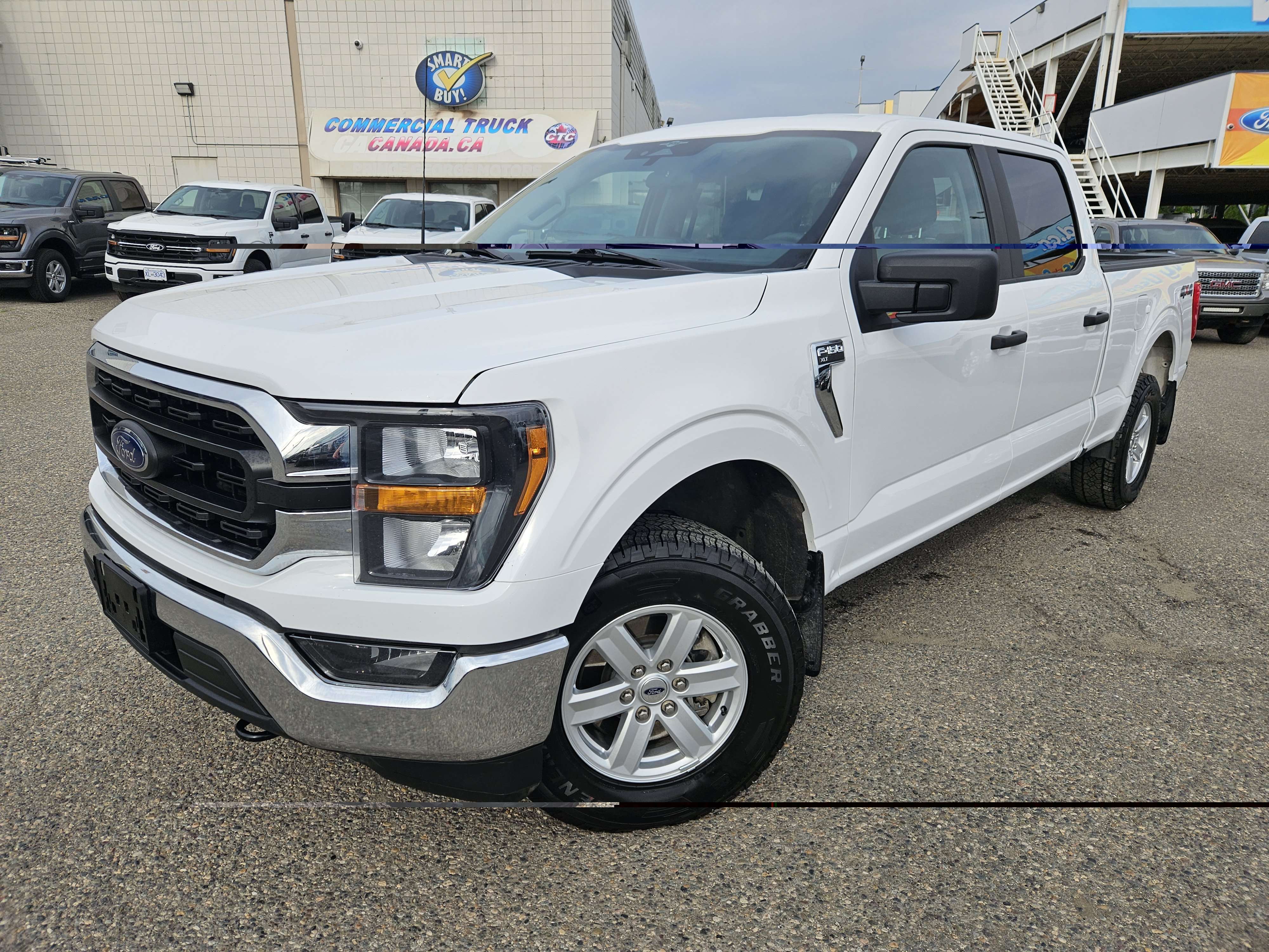  2023 Ford F-150 XLT SuperCrew 4WD   