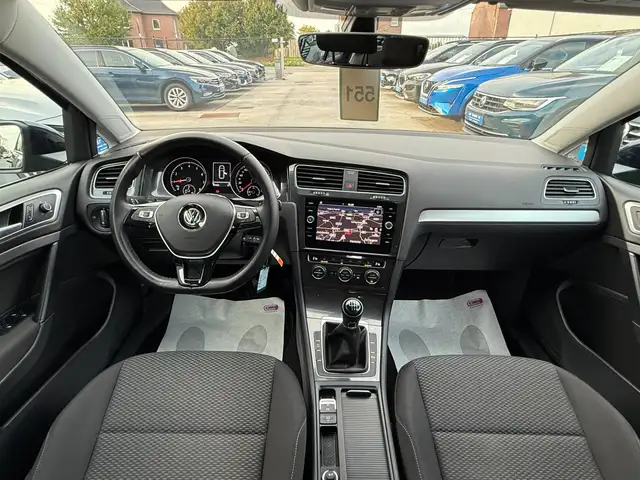 Volkswagen Golf view 30