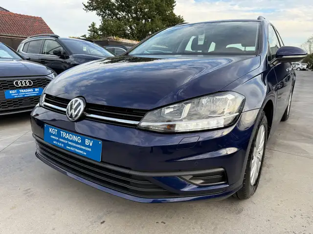 Volkswagen Golf view 10