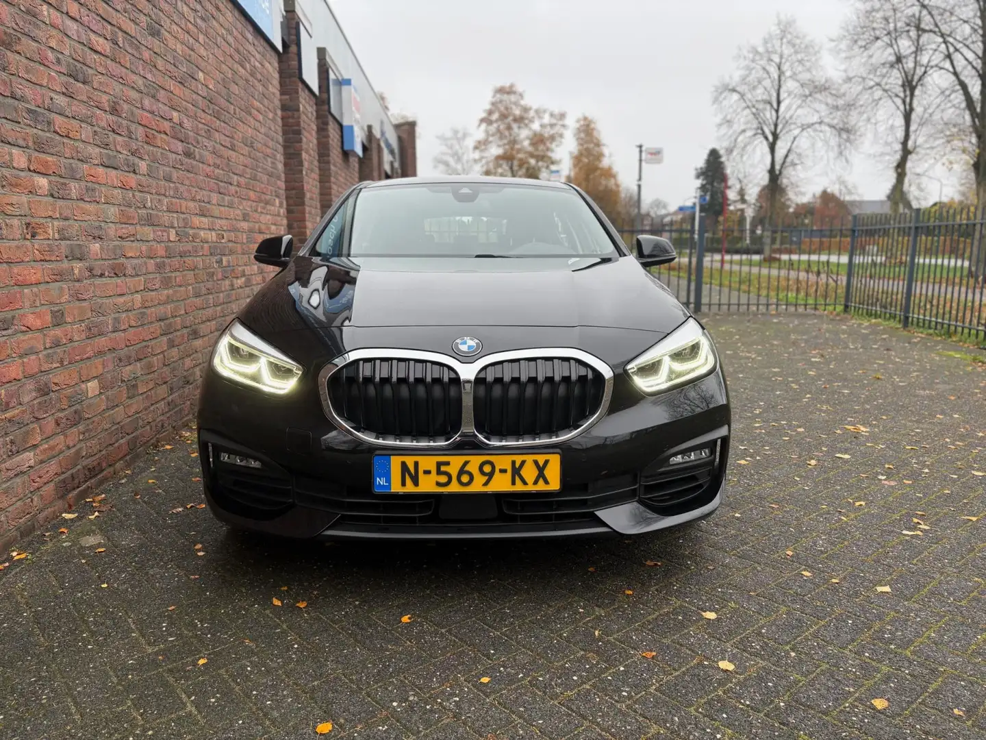 BMW 120 1-serie 120i 178PK Sport Line|Leder|Led|Carplay Nero - 2