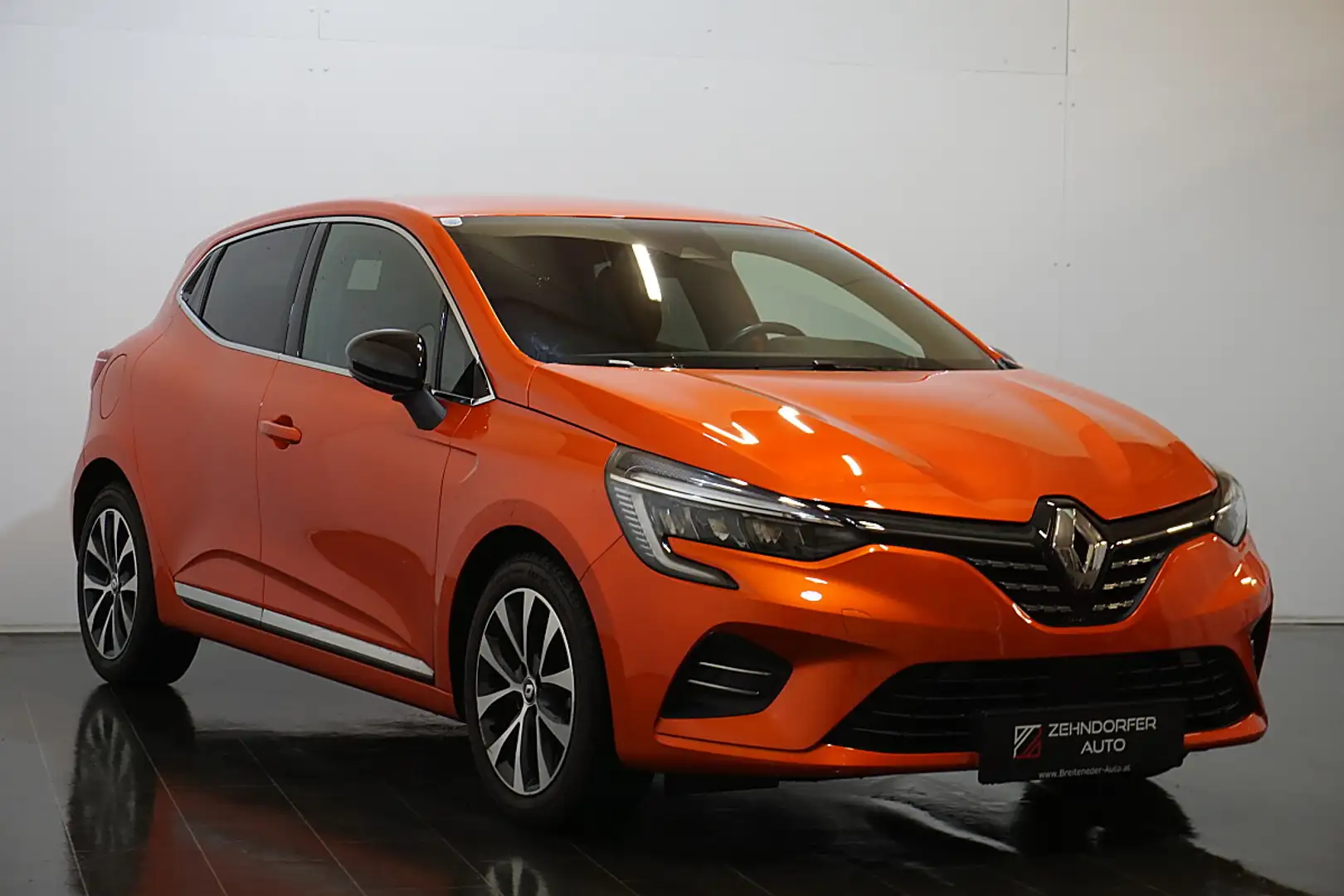 Renault Clio Techno TCe 90 / 1.Besitz / Navi / Rückfahrkamer... Orange - 2