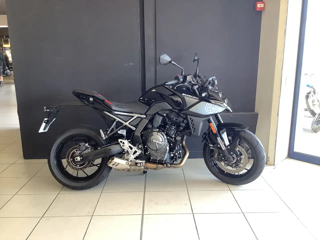 Suzuki GSX 8S