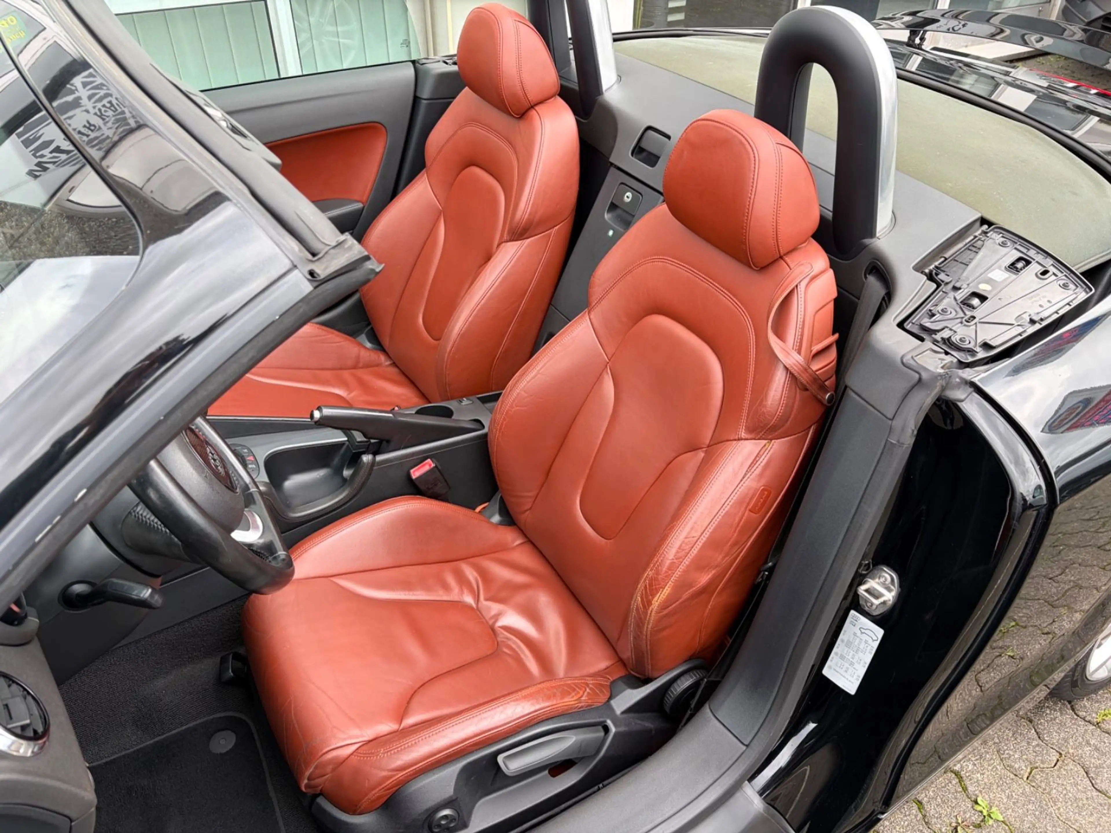 Audi TT Roadster 1.8 TFSI*NAVI*LEDER*BOSE*KLIMA*EURO5 — photo 15