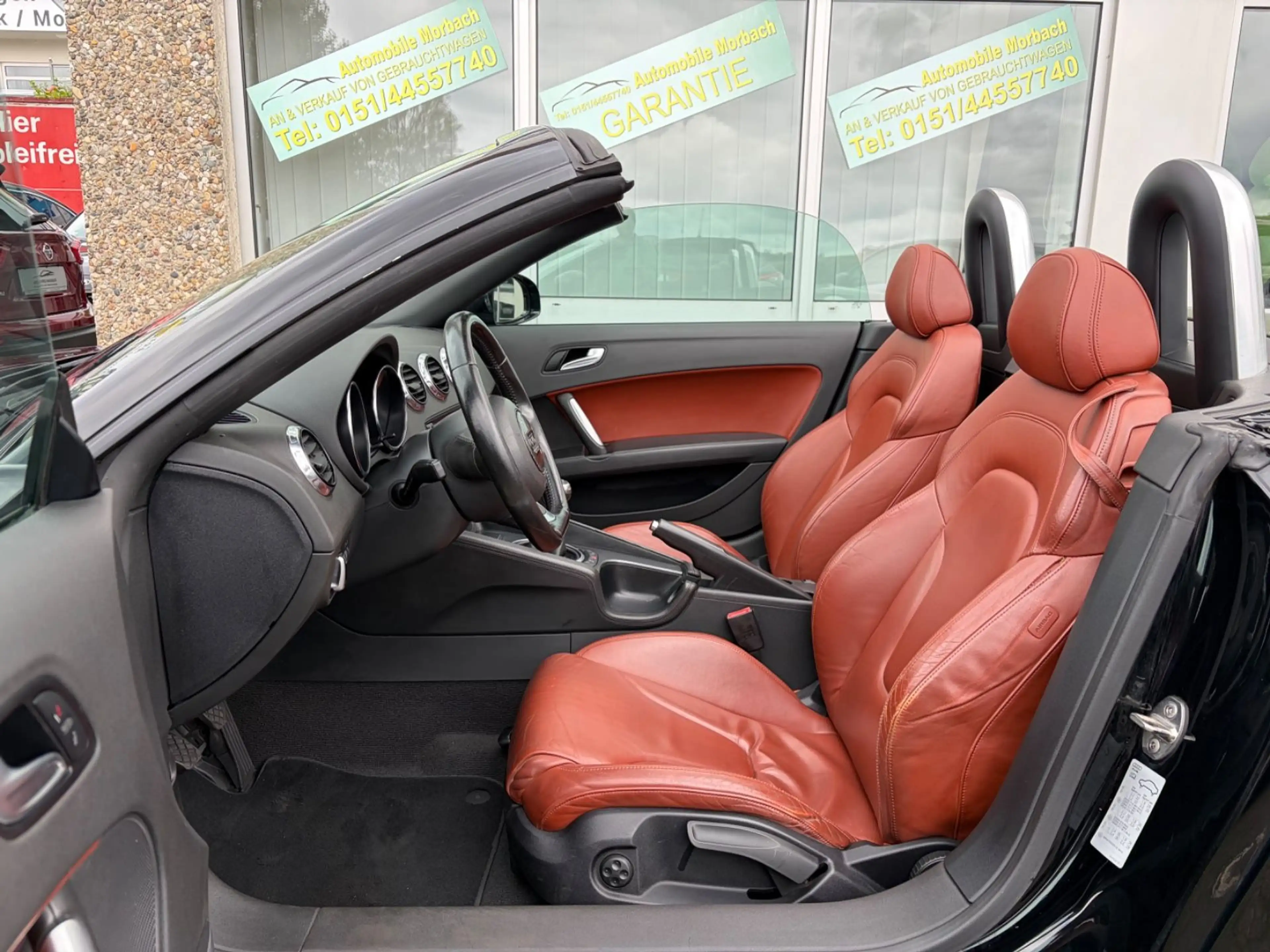 Audi TT Roadster 1.8 TFSI*NAVI*LEDER*BOSE*KLIMA*EURO5 — photo 14