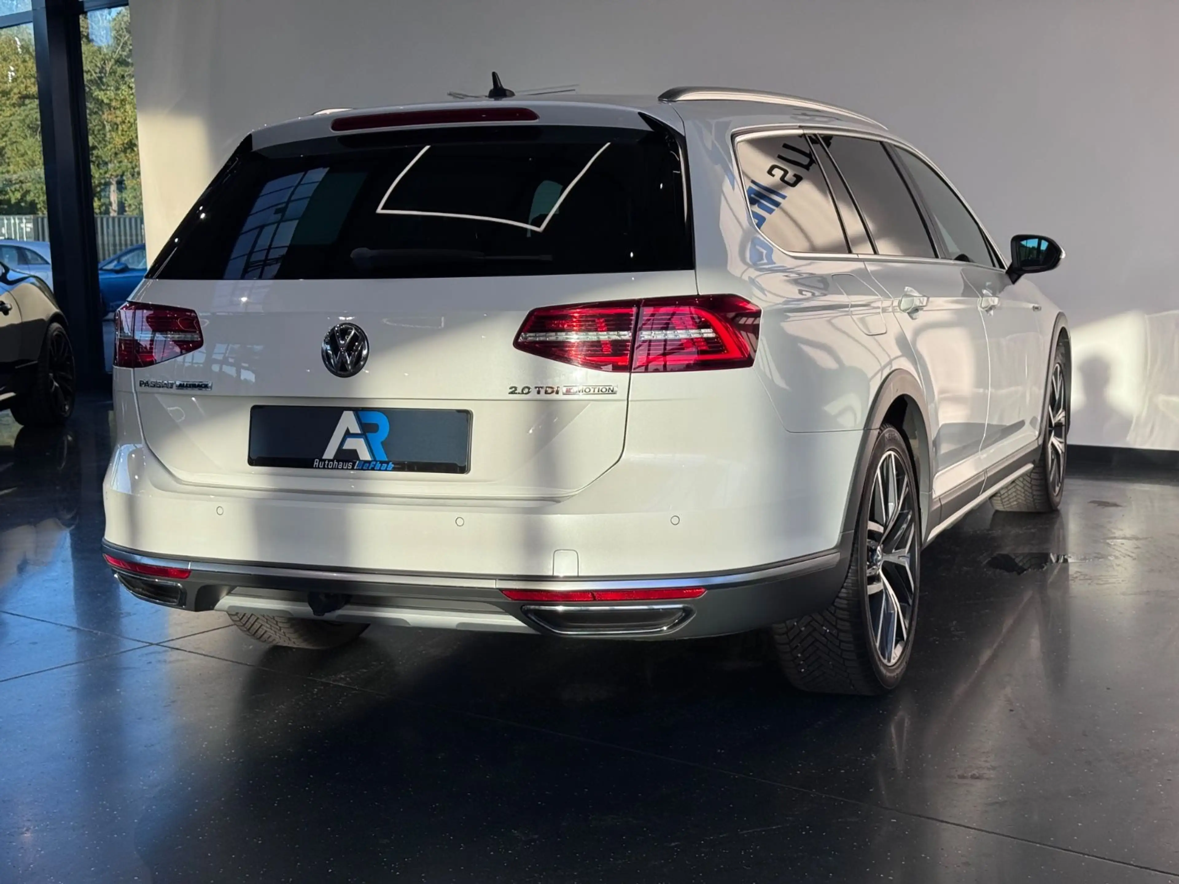 Volkswagen Passat Alltrack 4Motion*LED*SHZ*MASSAGE*PDC*KAME — photo 7