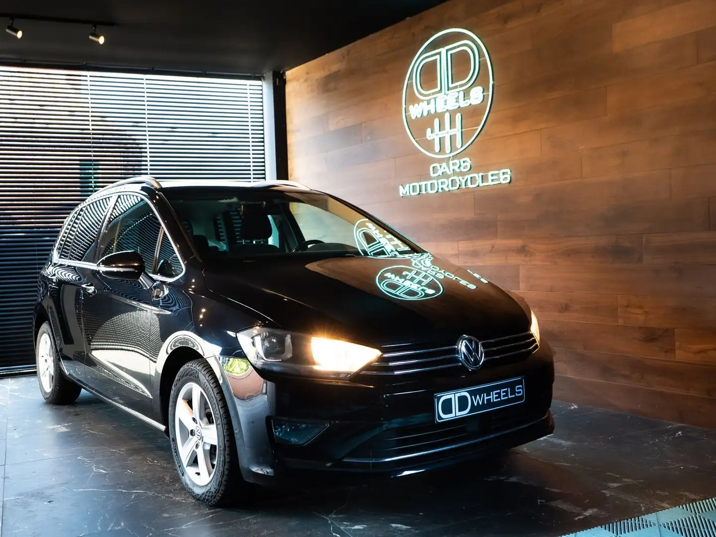 Volkswagen Golf Sportsvan Golf Sportsvan 1.2 TSI Trendline - 1