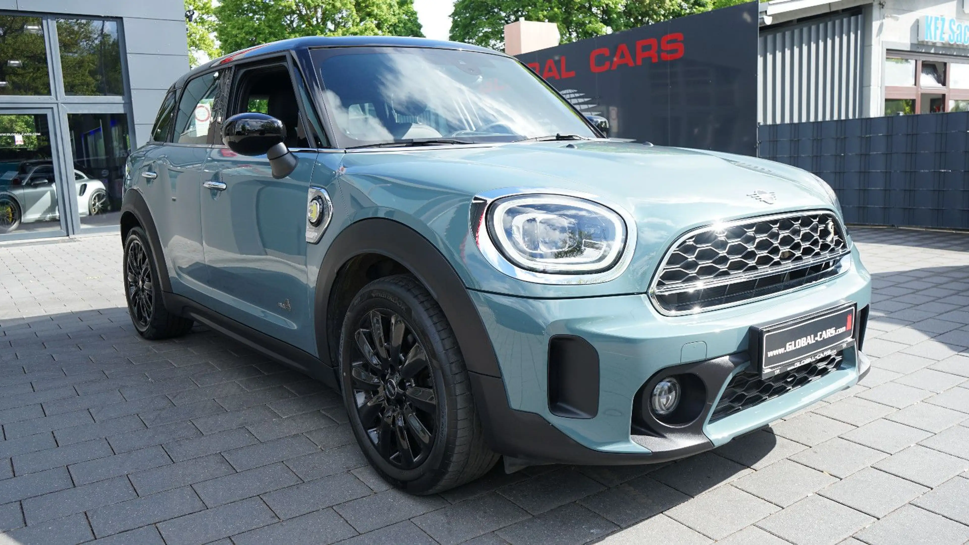 MINI Cooper SE Countryman COOPER S COUNTRYMAN SE ALL 4 MINI YOURS PLUG-IN — photo 11