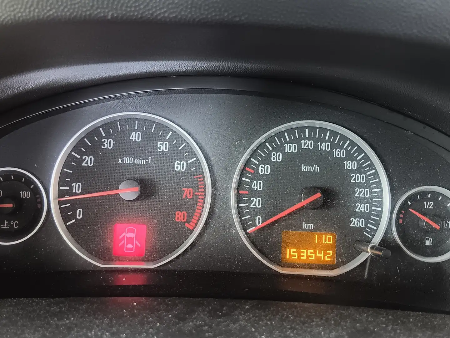 Opel Vectra 2.2 Caravan Sport - 1